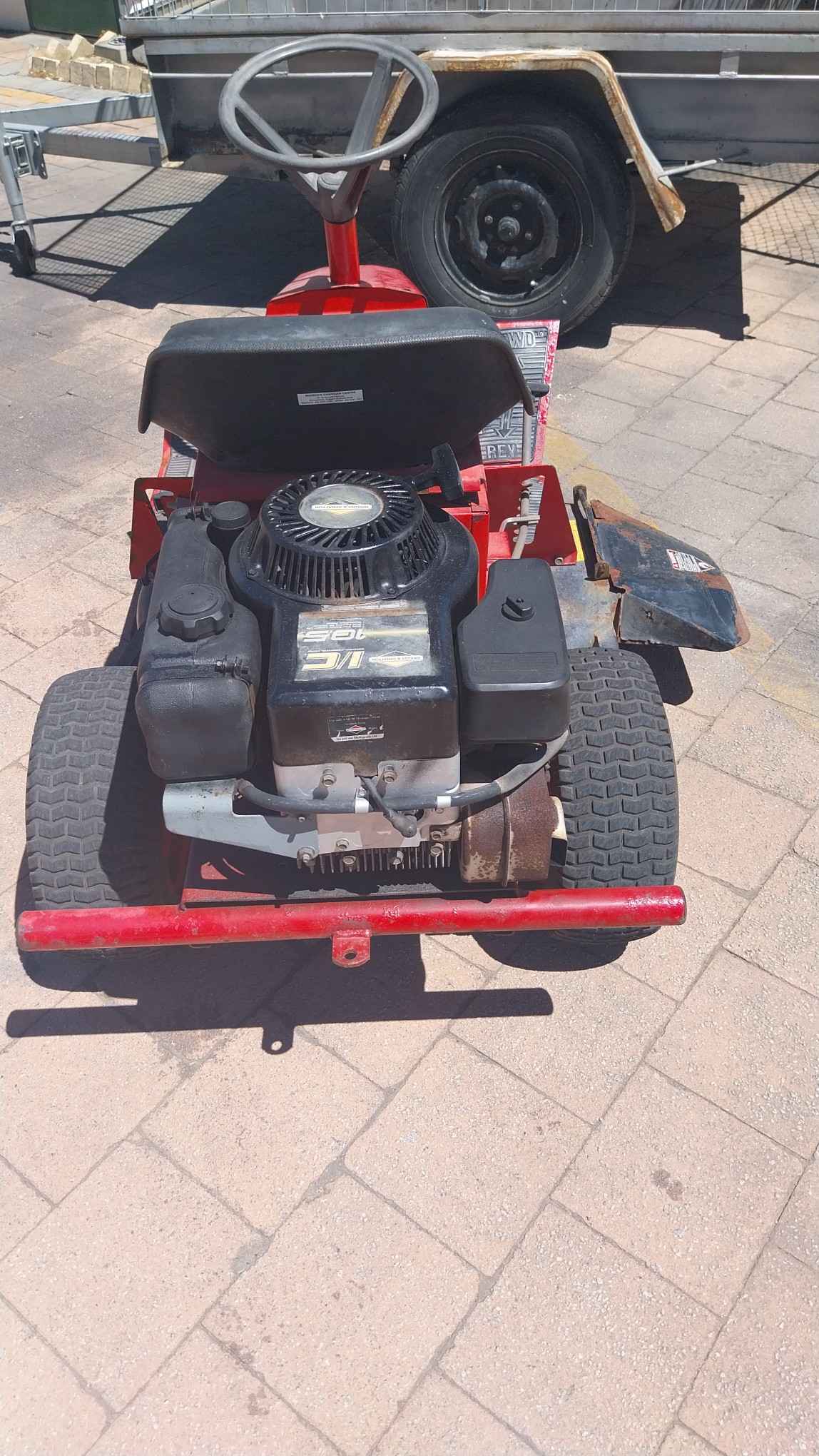 RIDE ON MOWER ROVER RANGER AUTO DRIVE ,ELECTRIC START AND MANUSL ...