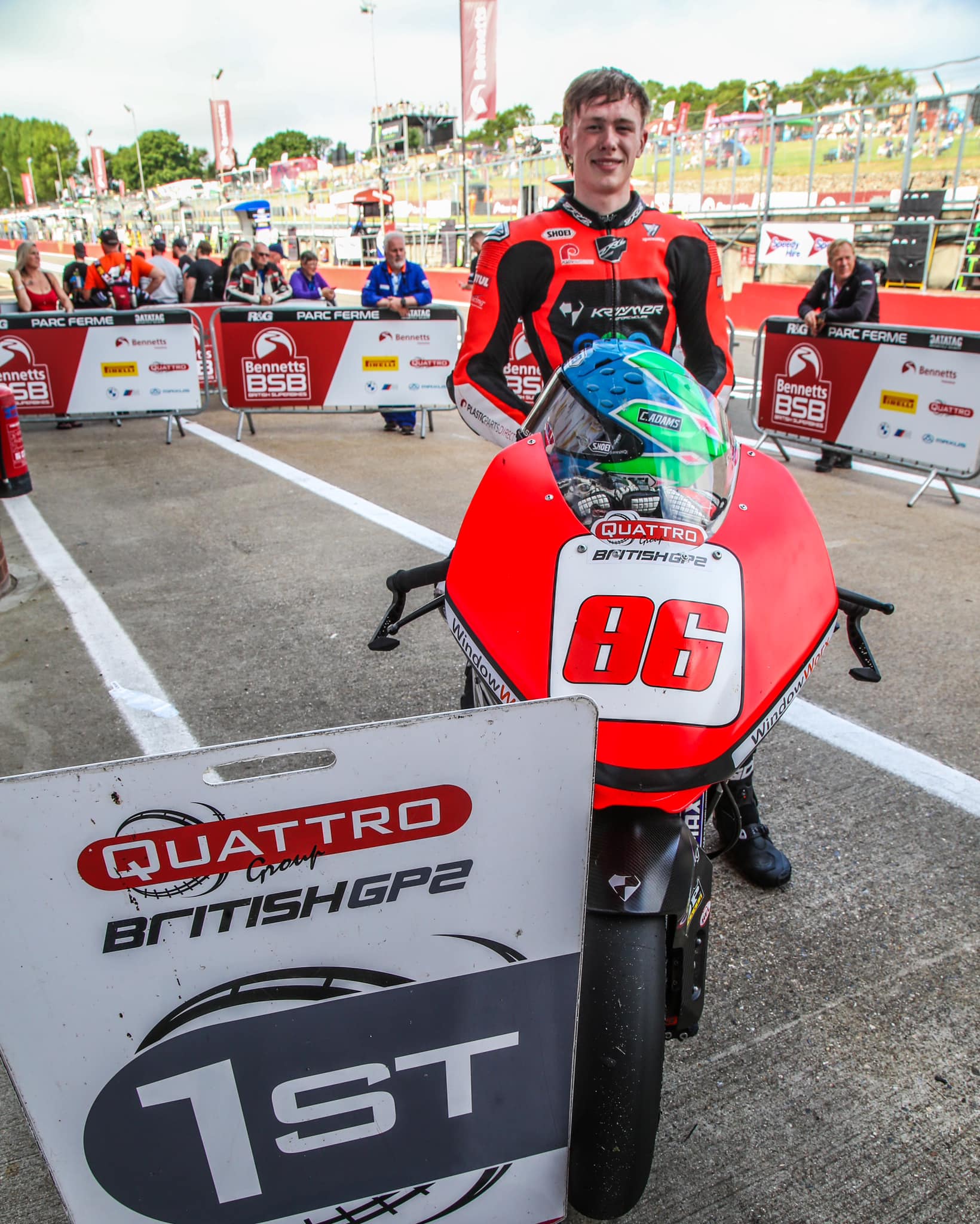 Owen Jenner #86 Racing 2024 GP2... - Shoei Helmets UK | Facebook