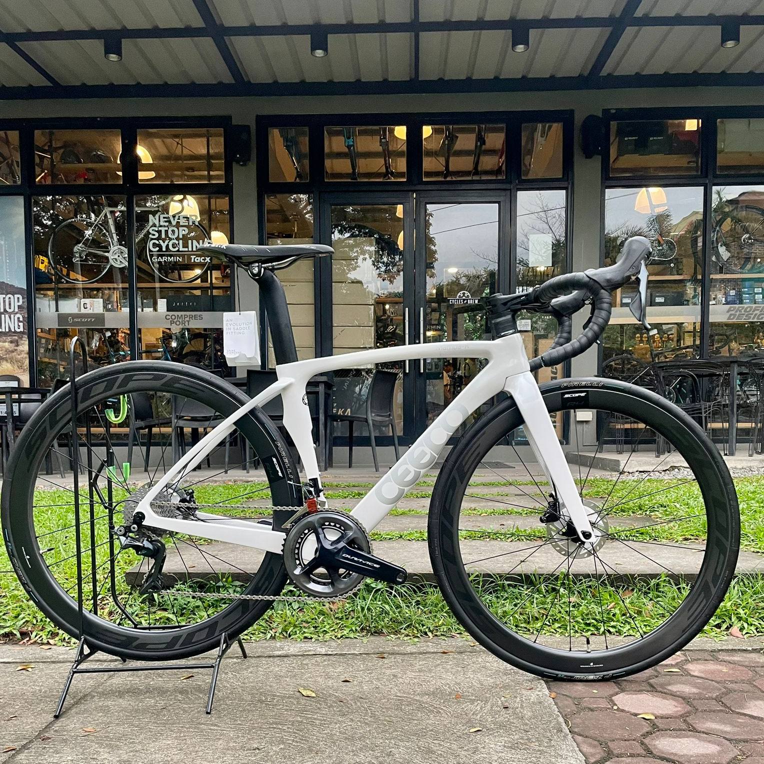 Meet the Ceepo Mamba-R: Your all-in-one speed machine for road 