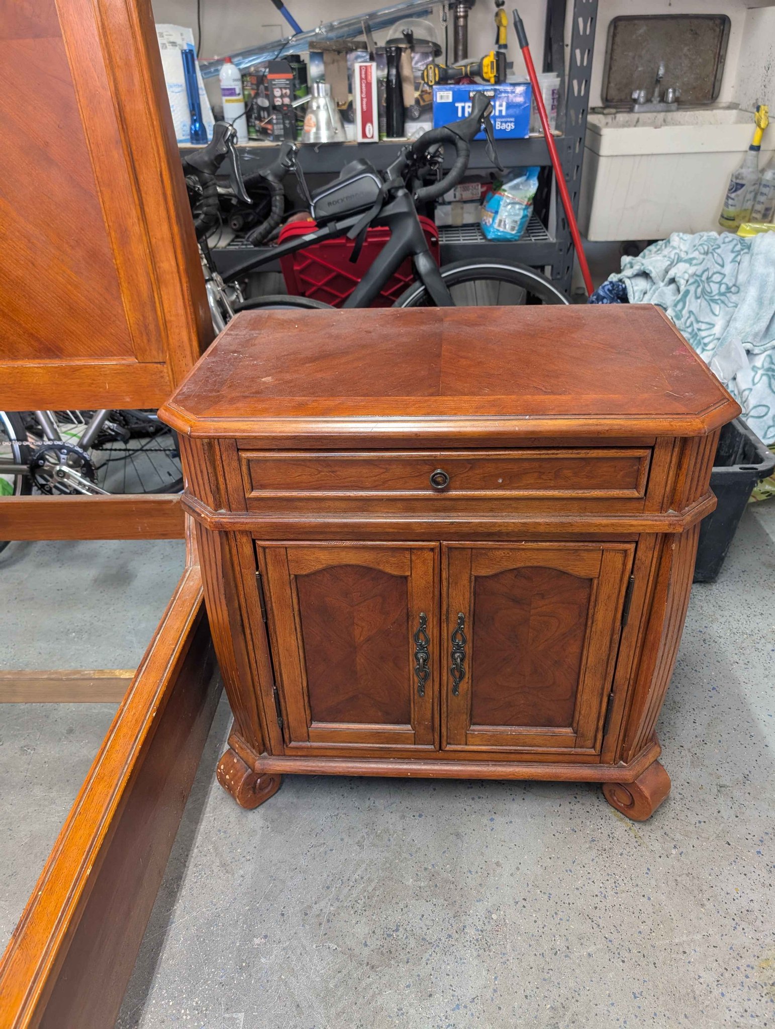 Bedroom set, a cozy offer
