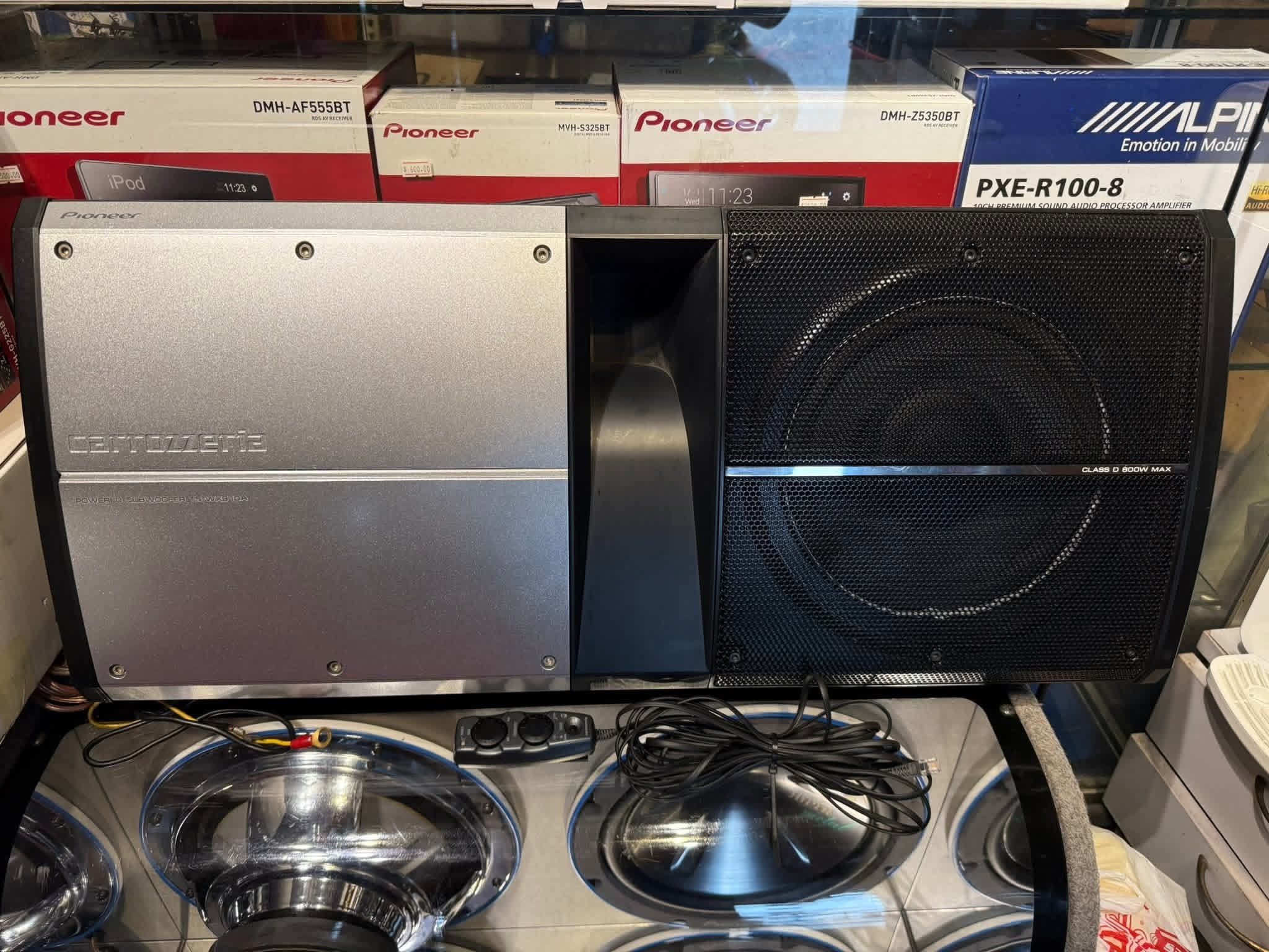 carrozzeria TS-WX 910ACarrozzeria Powered Subwoofer TS-WX910A 