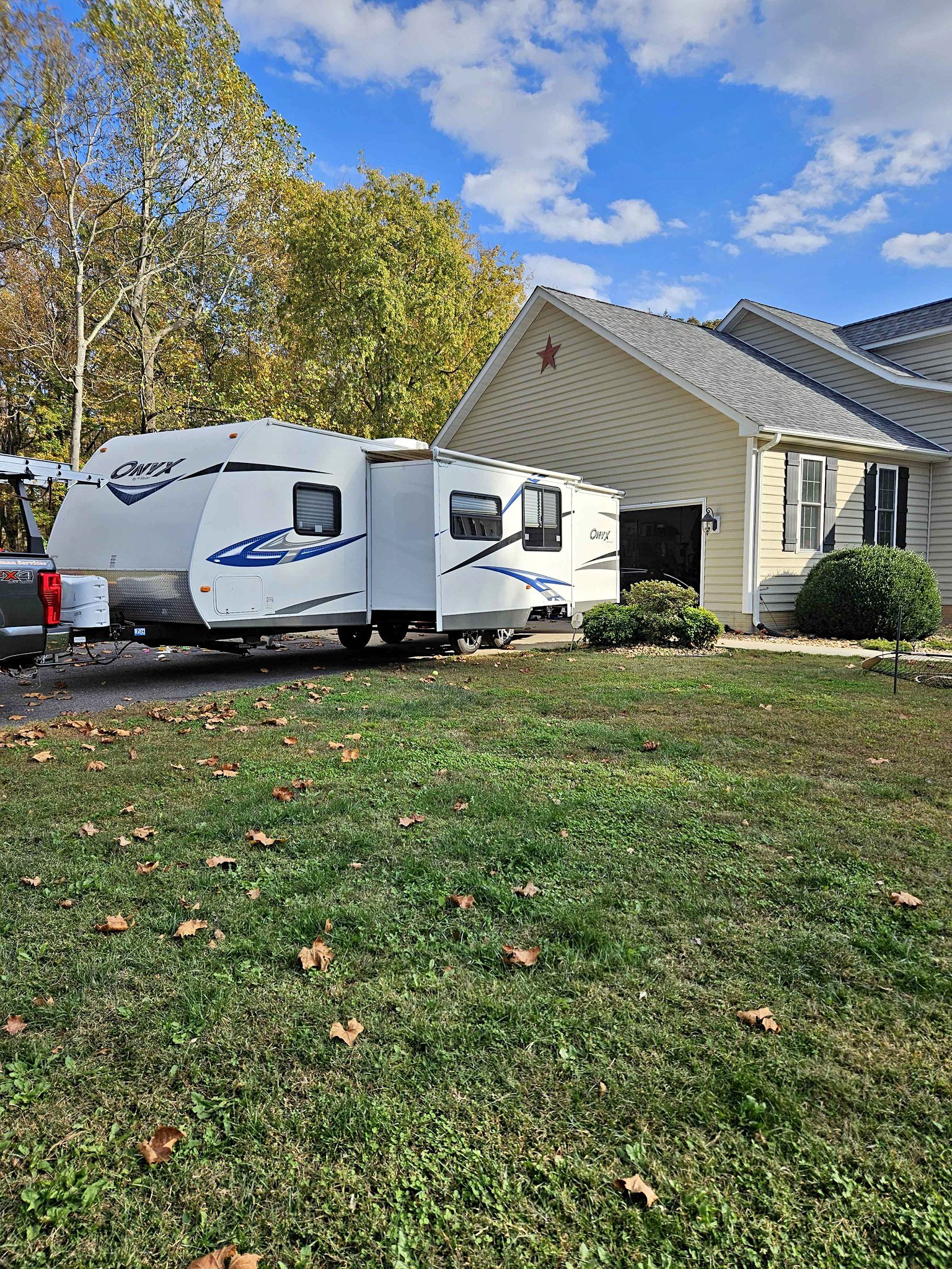 2011 R-Vision Onyx