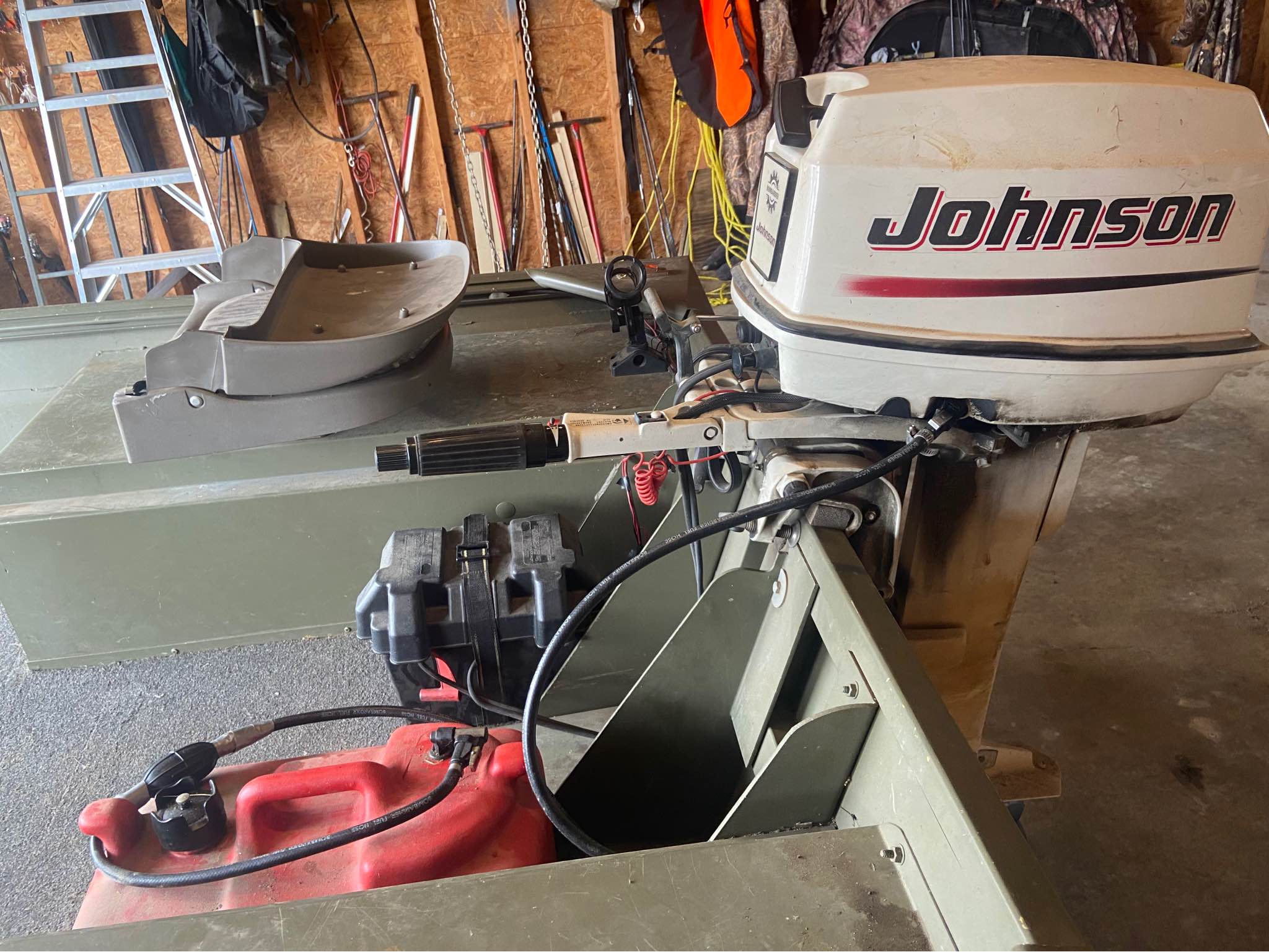 2005 Lowe Roughneck R1652VT w/ Johnson 30hp Motor & Trailer - Boats ...