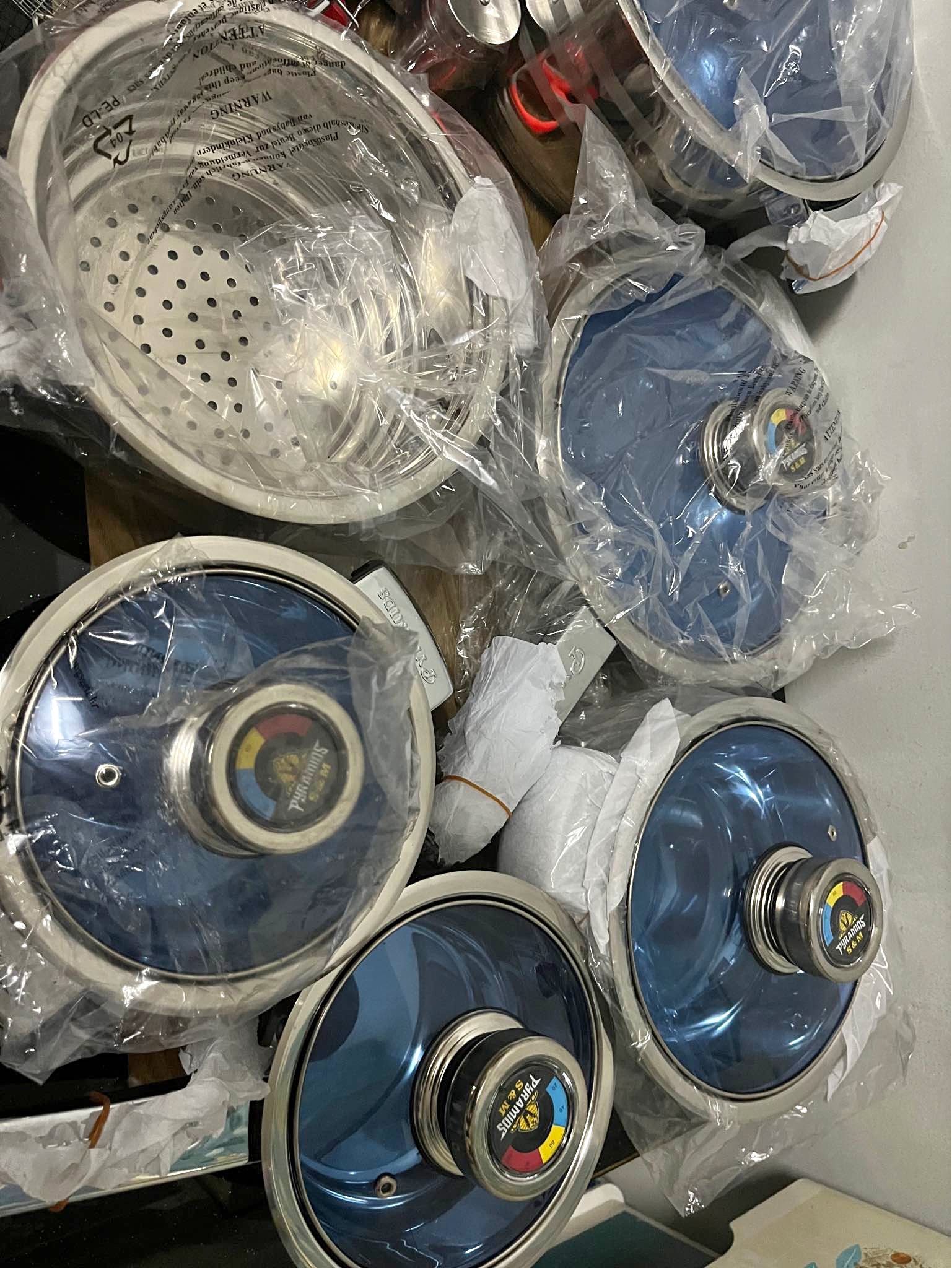 225 pieces of cooking and baking wear - Cookware Sets - Port Moresby ...