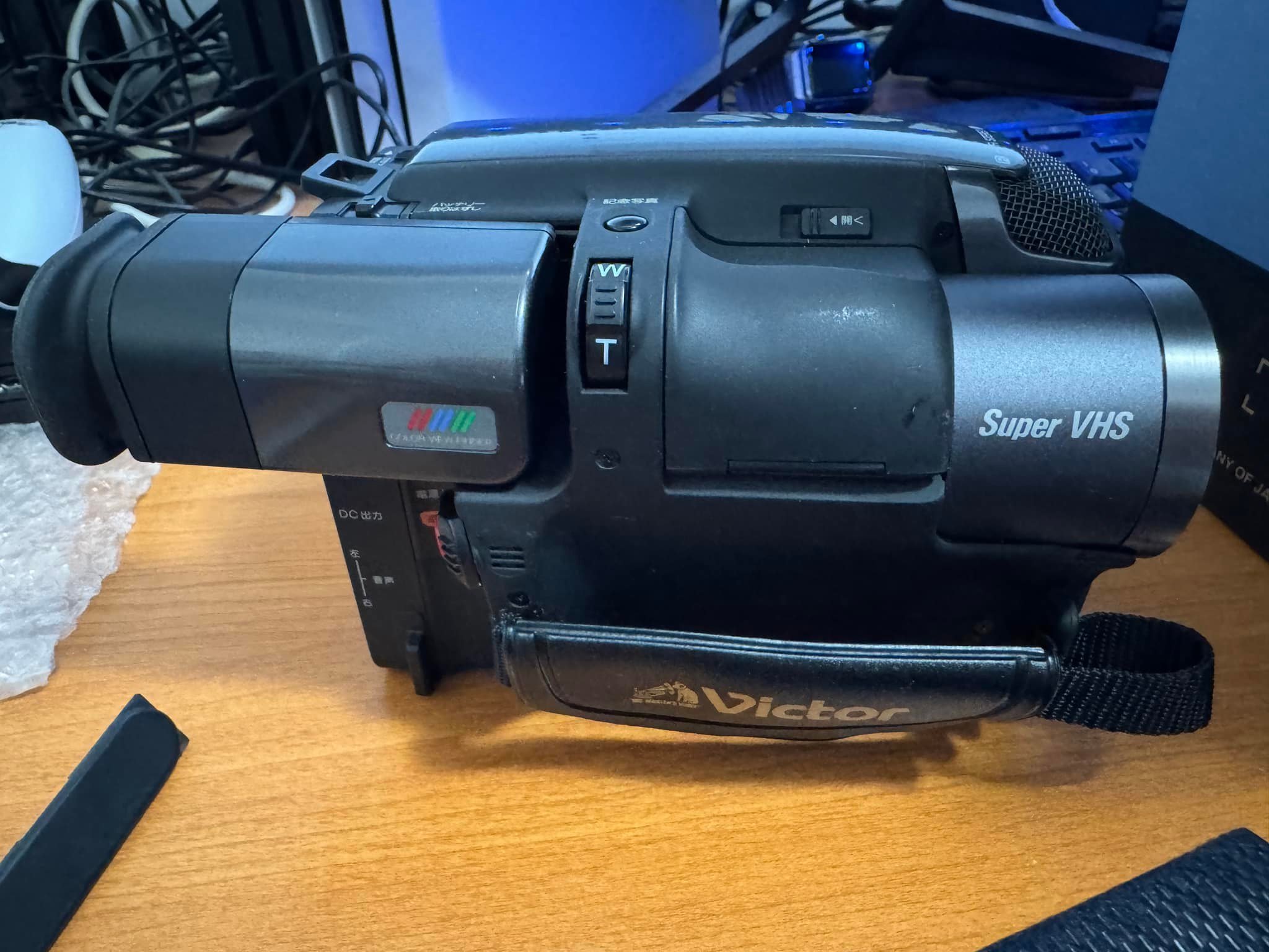 Victor　GR-EX1　VHS-C対応　豪華セット　希少 New in box 1998 JVC GR-EX1 Super VHS and Hifi stereo Working great 👍
