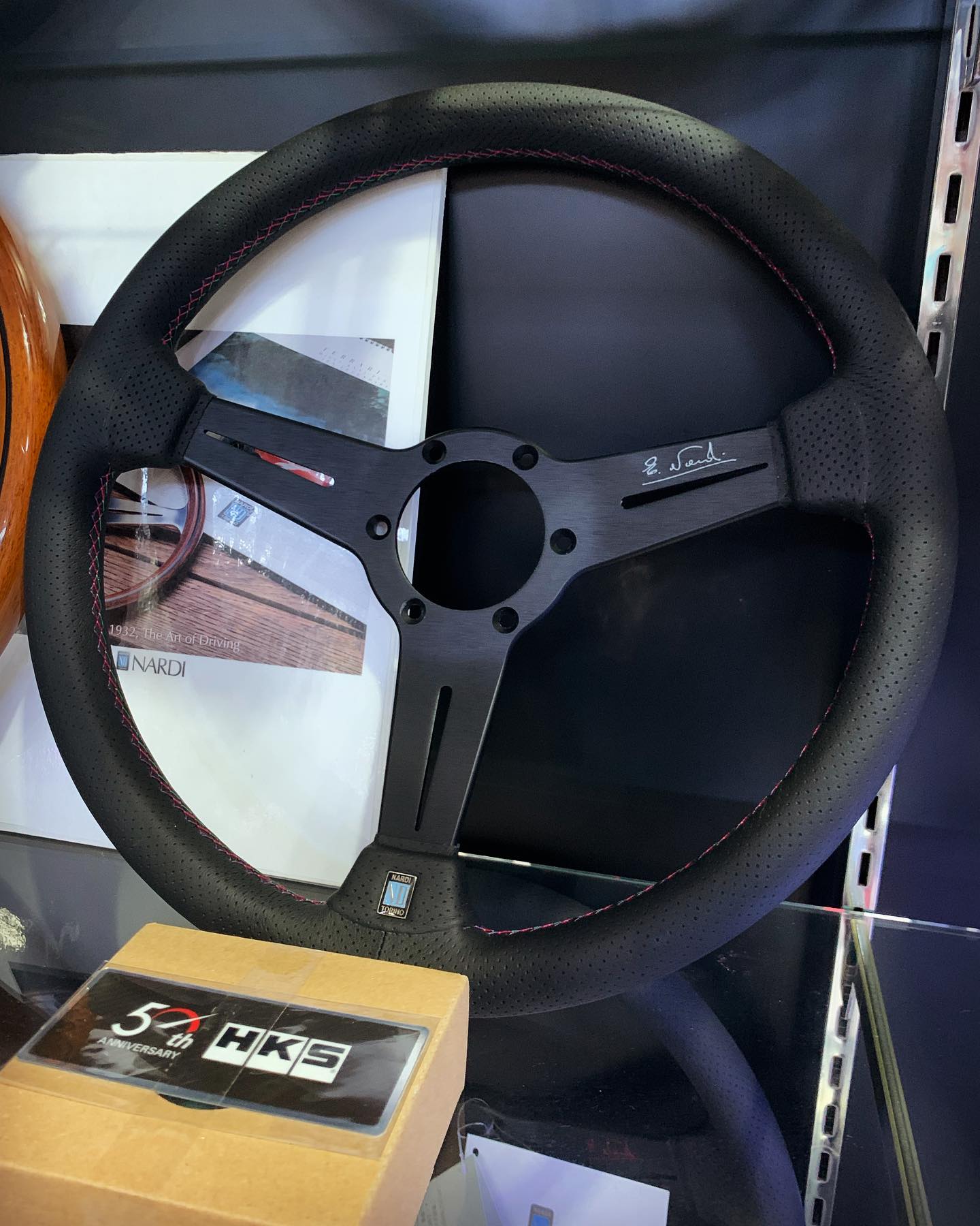 Nardi ステアリング ステッチ 種類 CLASSIC LEATHER SPORTS TYPE A