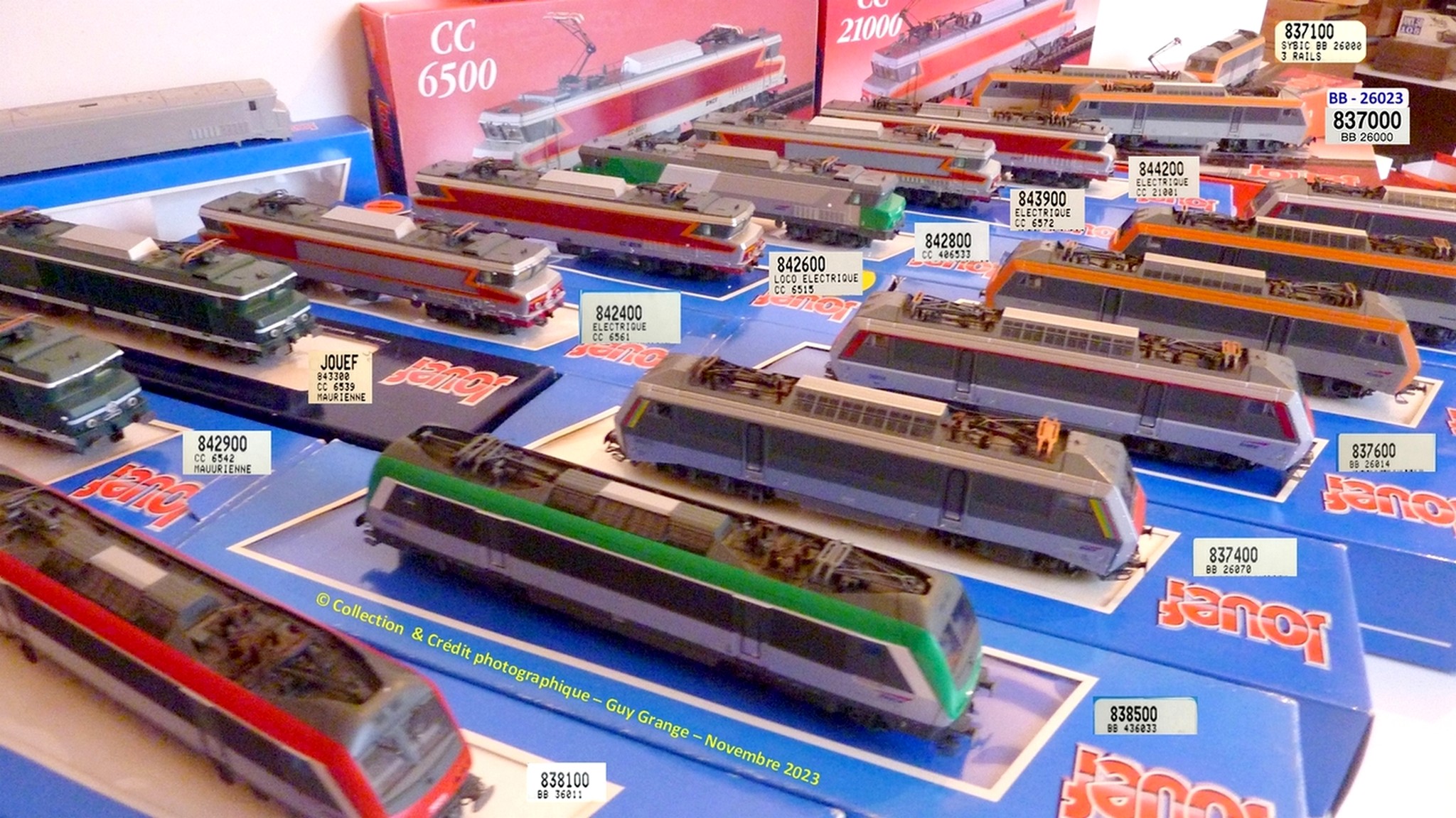 Lsmodels 10980: Locomotive électrique BB 15028, livrée Arzens, béton, Strasbourg, SNCF