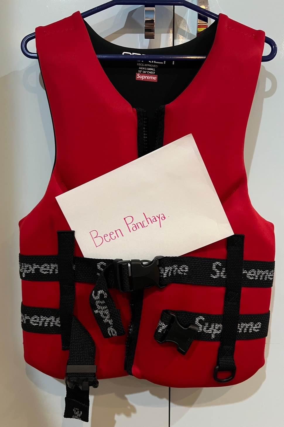 Supreme O'Brien Life Vest SS18‼️ Size Man (S) / 32-36 สภาพ Like