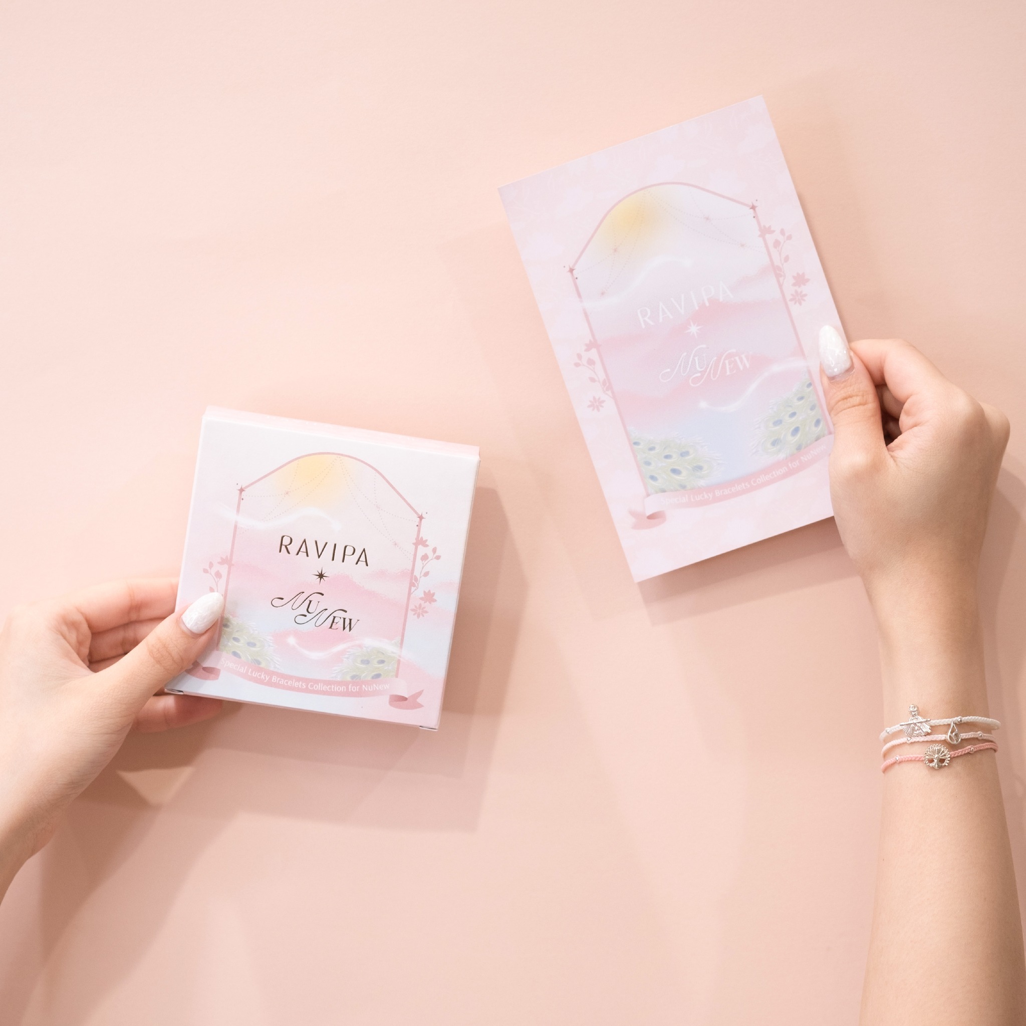 สร้อยข้อมือ #RAVIPAXNUNEW ตอนนี้ของเหลือไม่เยอะแล้วนะคะ?✨ และ 