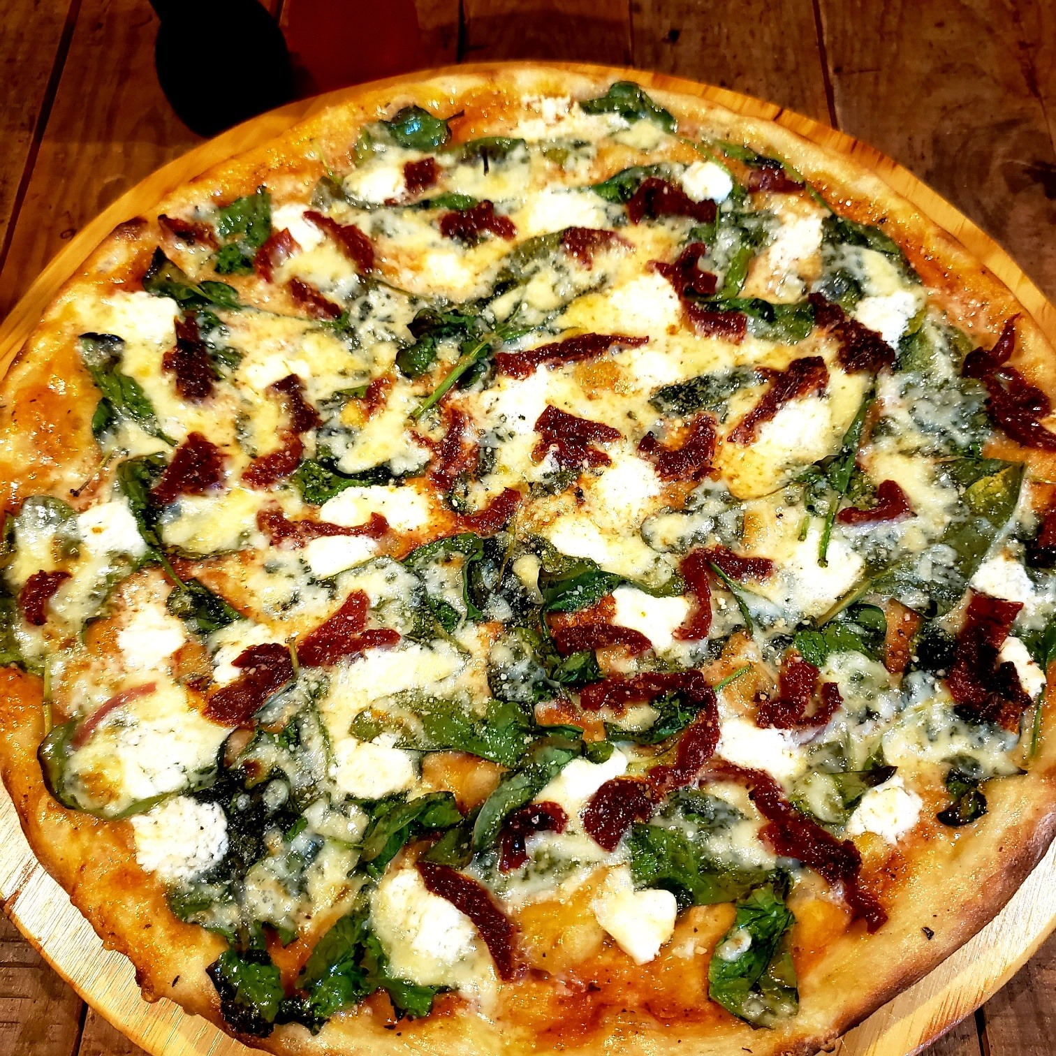 Santis Pizza - ¡Conoce nuestro nuevo menú y promociones...