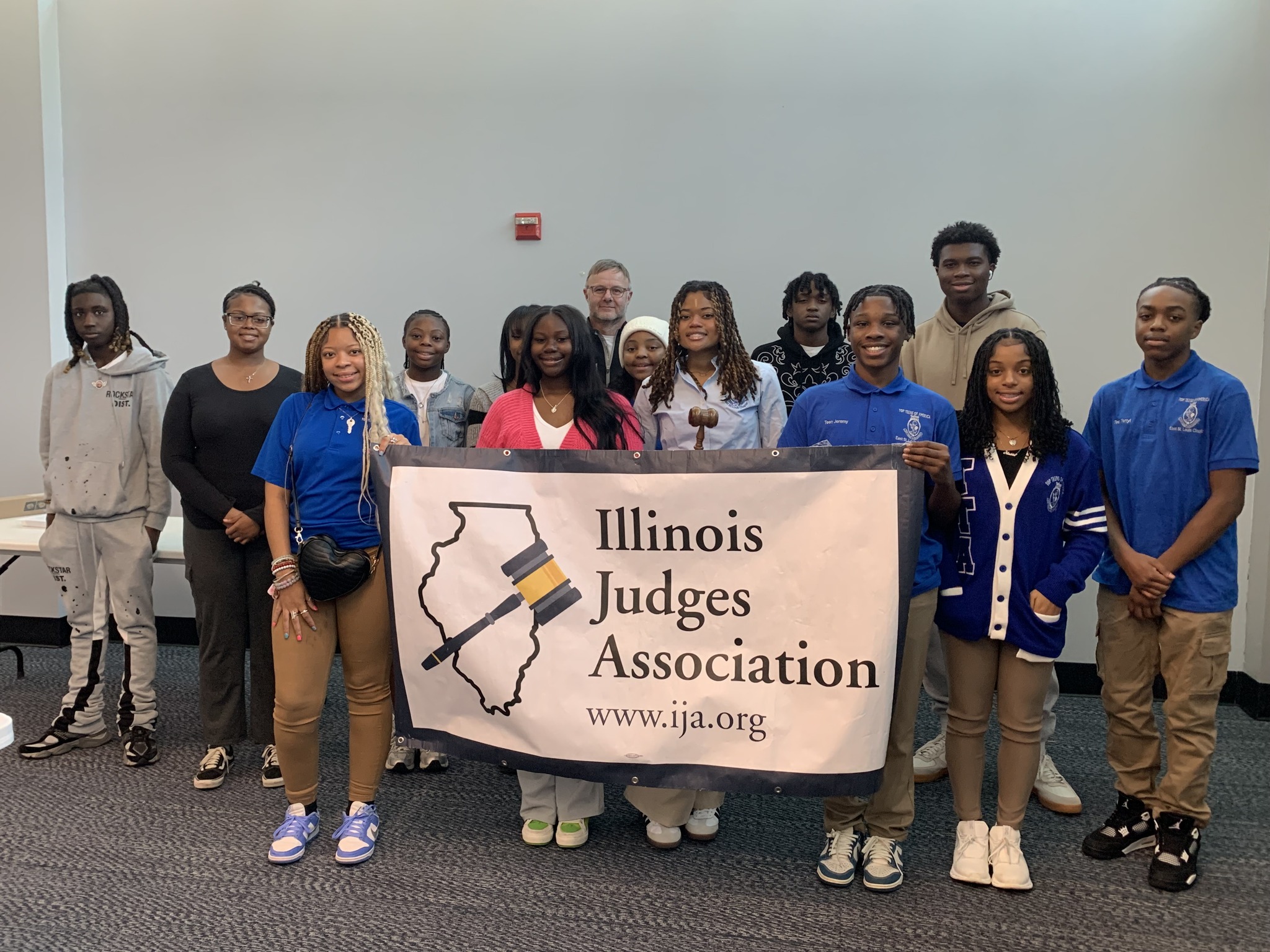 Community Connection in... - Illinois Judges Association | Facebook