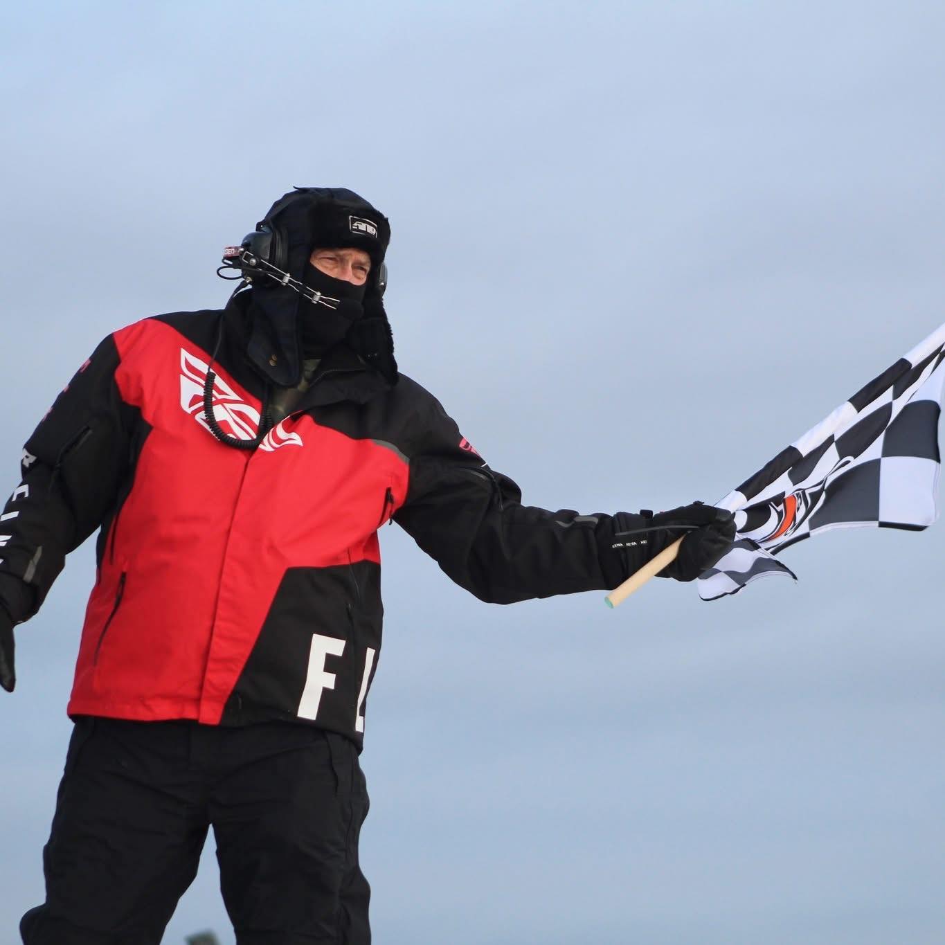 🚩 BRAINERD! FLAGGERS NEEDED! 🚩... - Sunday Funday Racing | Facebook