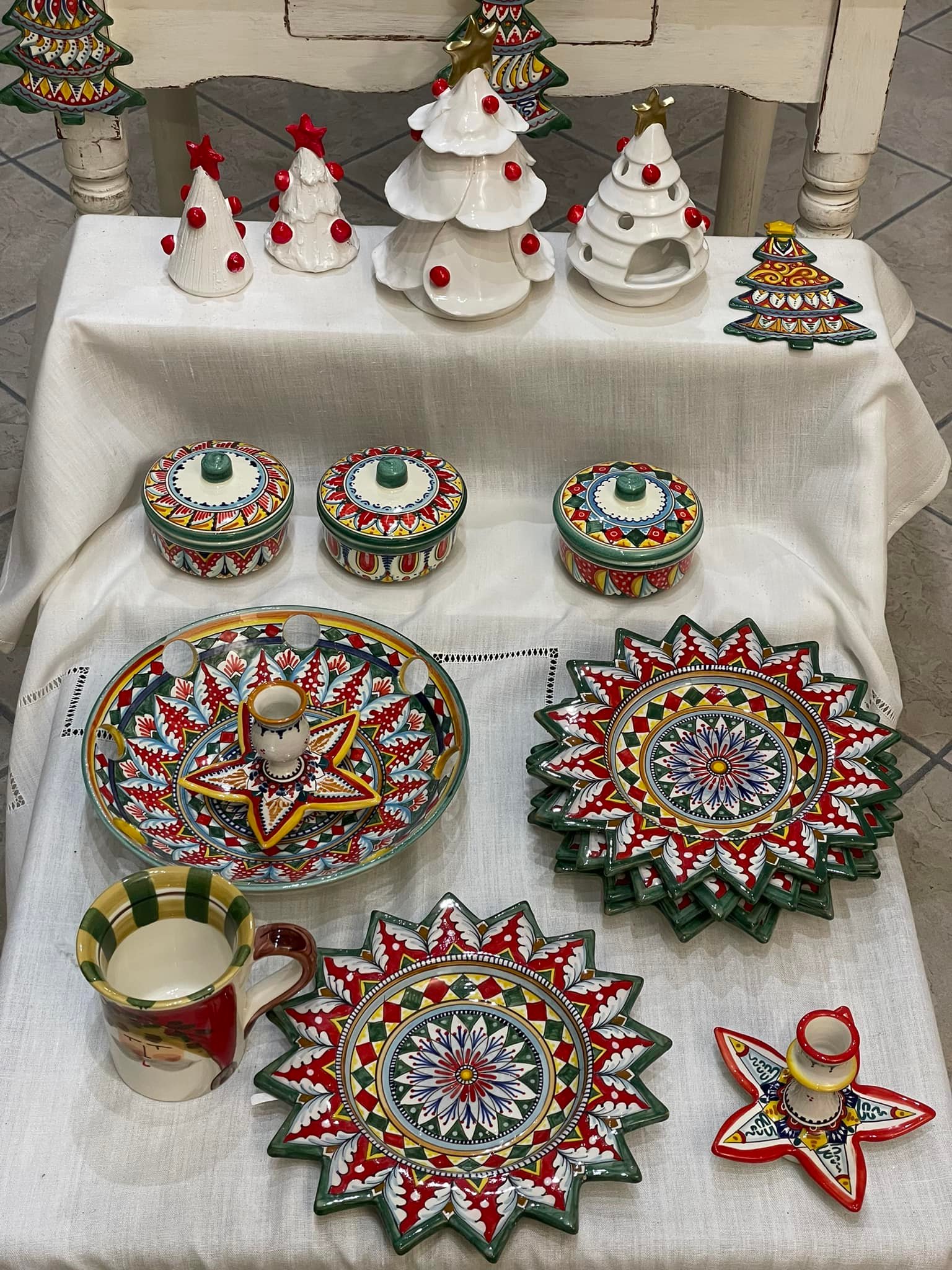 Here in the shop we have started feeling the Christmas magic🎄 My