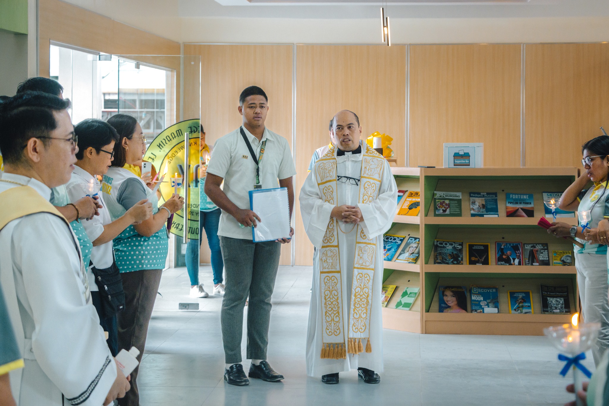 𝐋𝐎𝐎𝐊 | Earlier today, the New... - SJC College Library