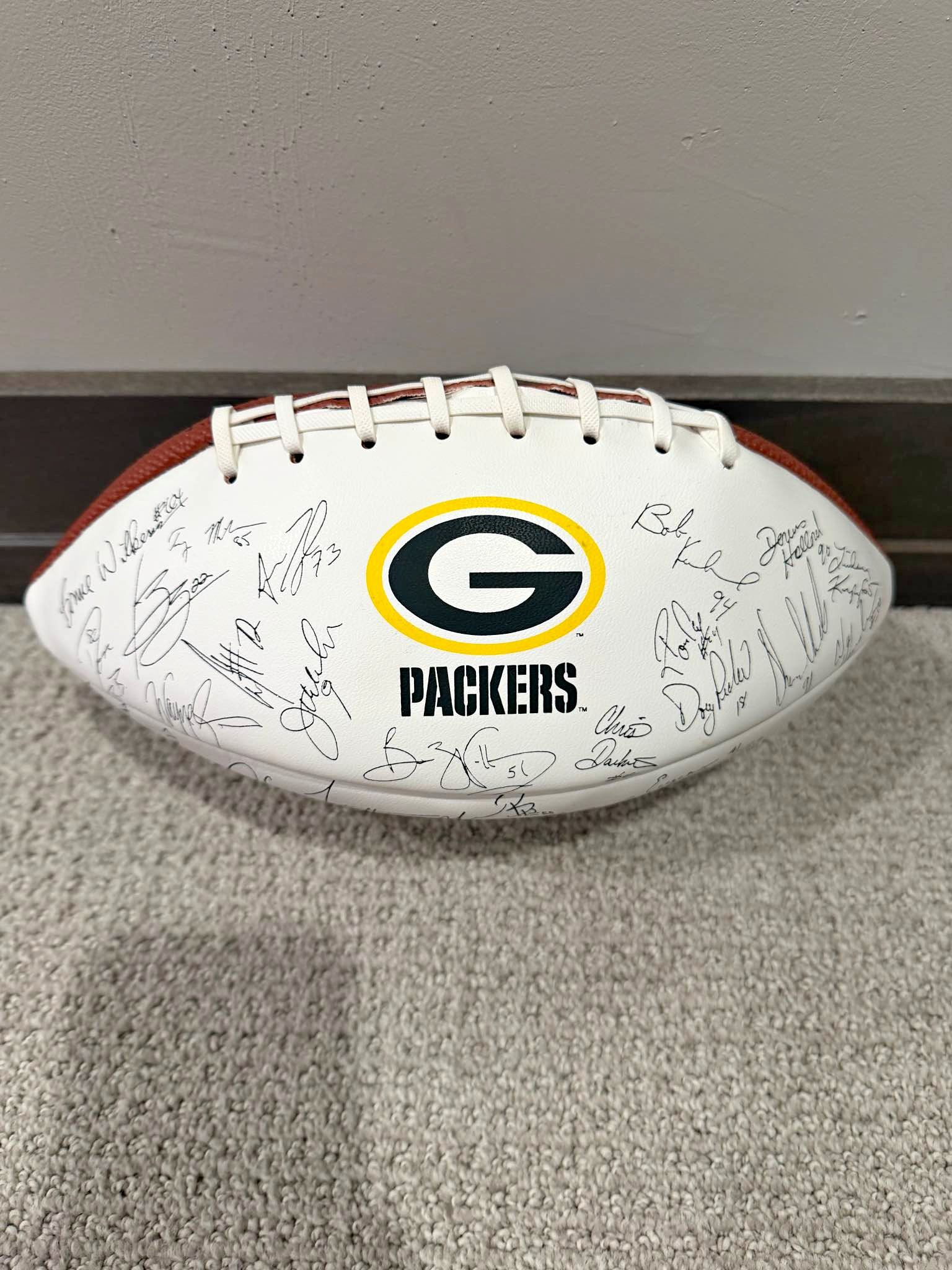 1996-1997 Green Bay Packers Team autographed football (Printed ...