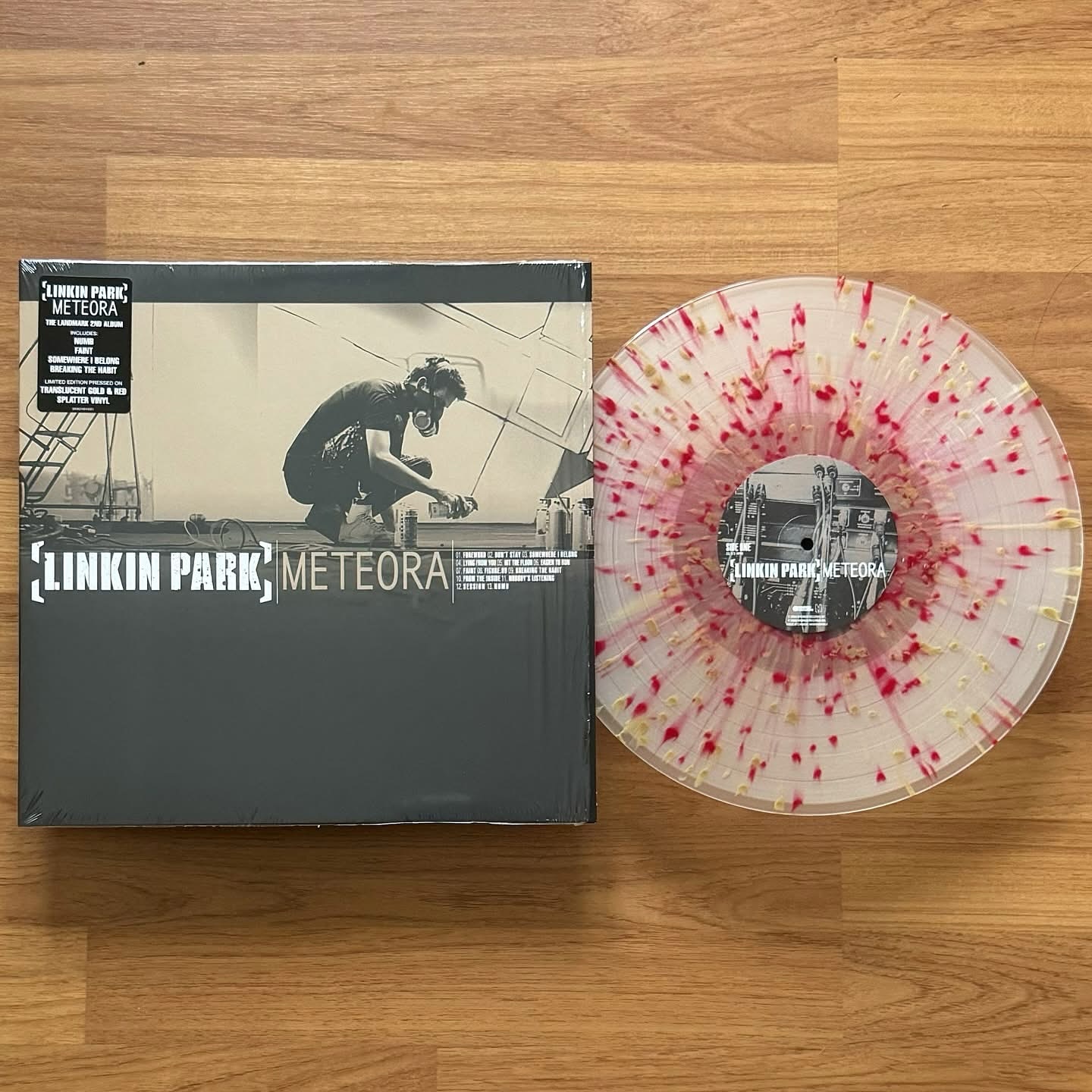 Linkin Park : Meteora Translucent Gold And Red Splatter Vinyl 