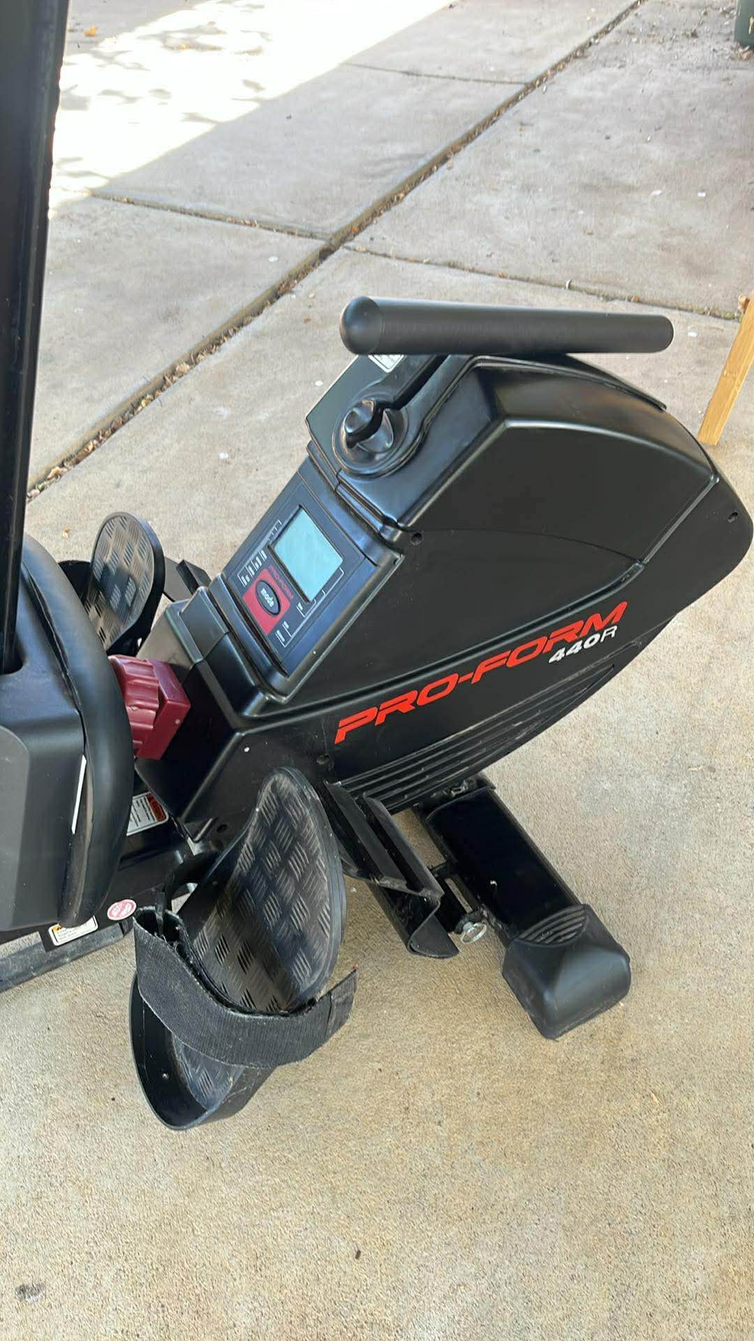 Rowing machine - Proform 440r - Rowing Machines - Wagga Wagga, New ...