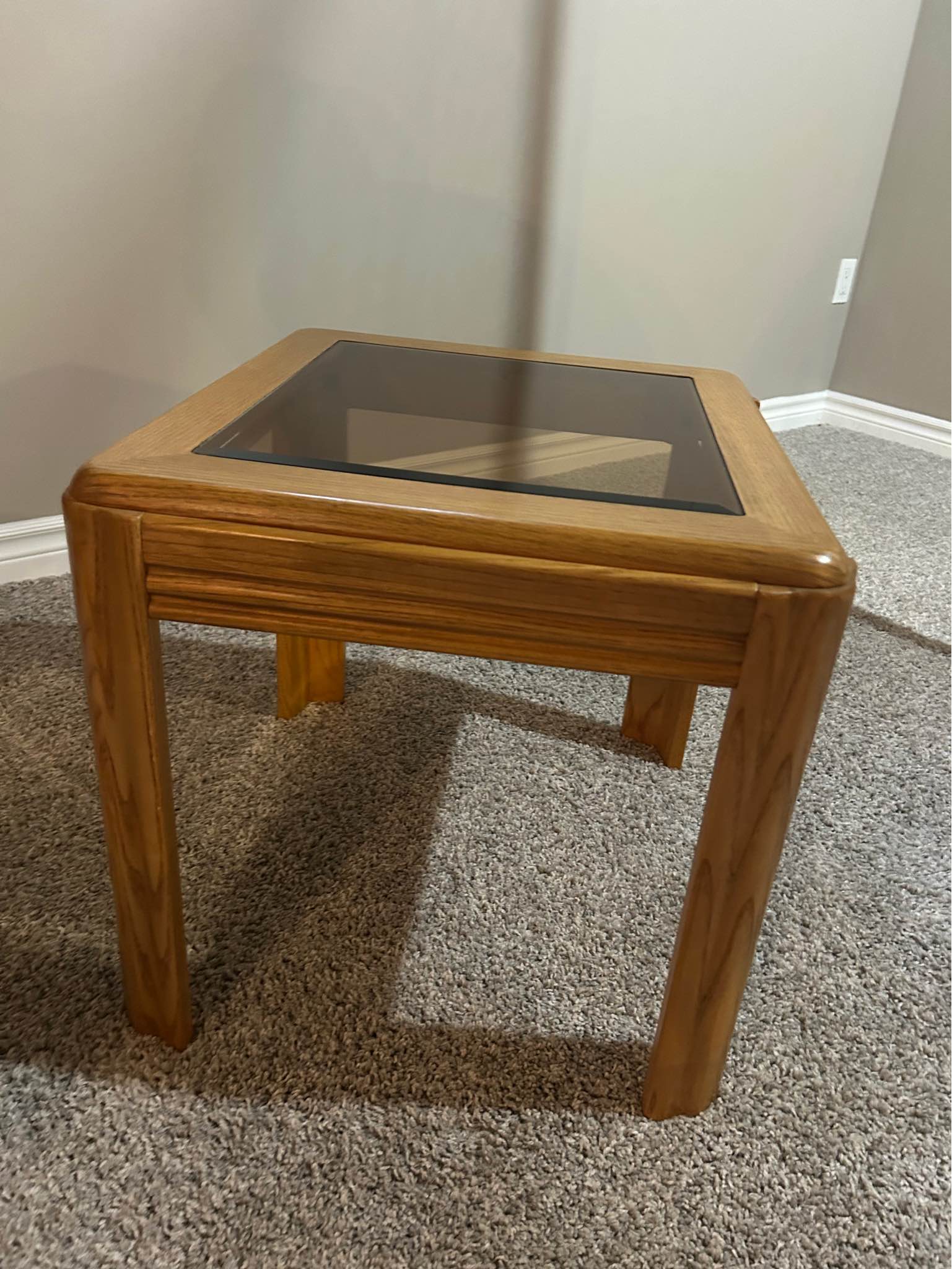 Coffee table and side table - Coffee Tables - Strathroy, Ontario ...