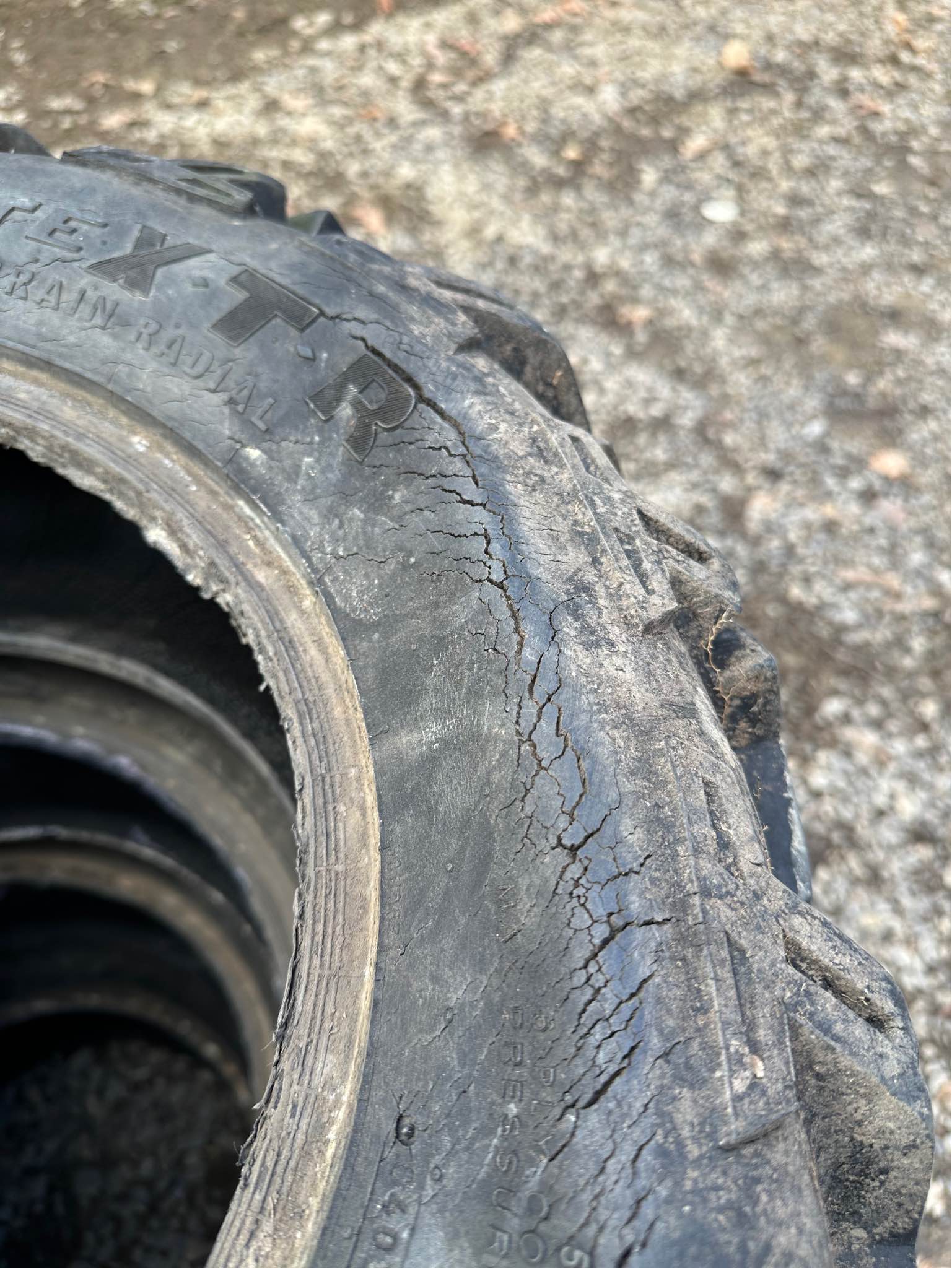 ITP ATV Tires (DRY ROTTED) - Car Wheels, Tires & Parts - Tioga ...