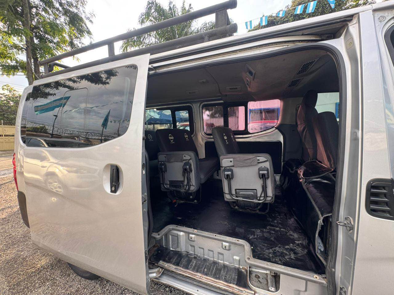 🔥S/vende Busito Nissan Urban 2017🔥 - Cars & Trucks - San Pedro Sula ...