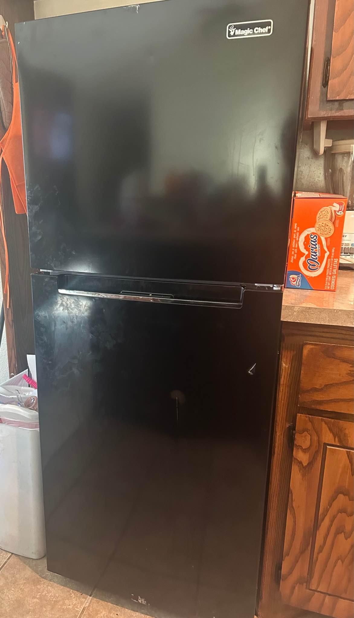 Refrigerator for sale!!! Refrigerators & Freezers Norman, Oklahoma