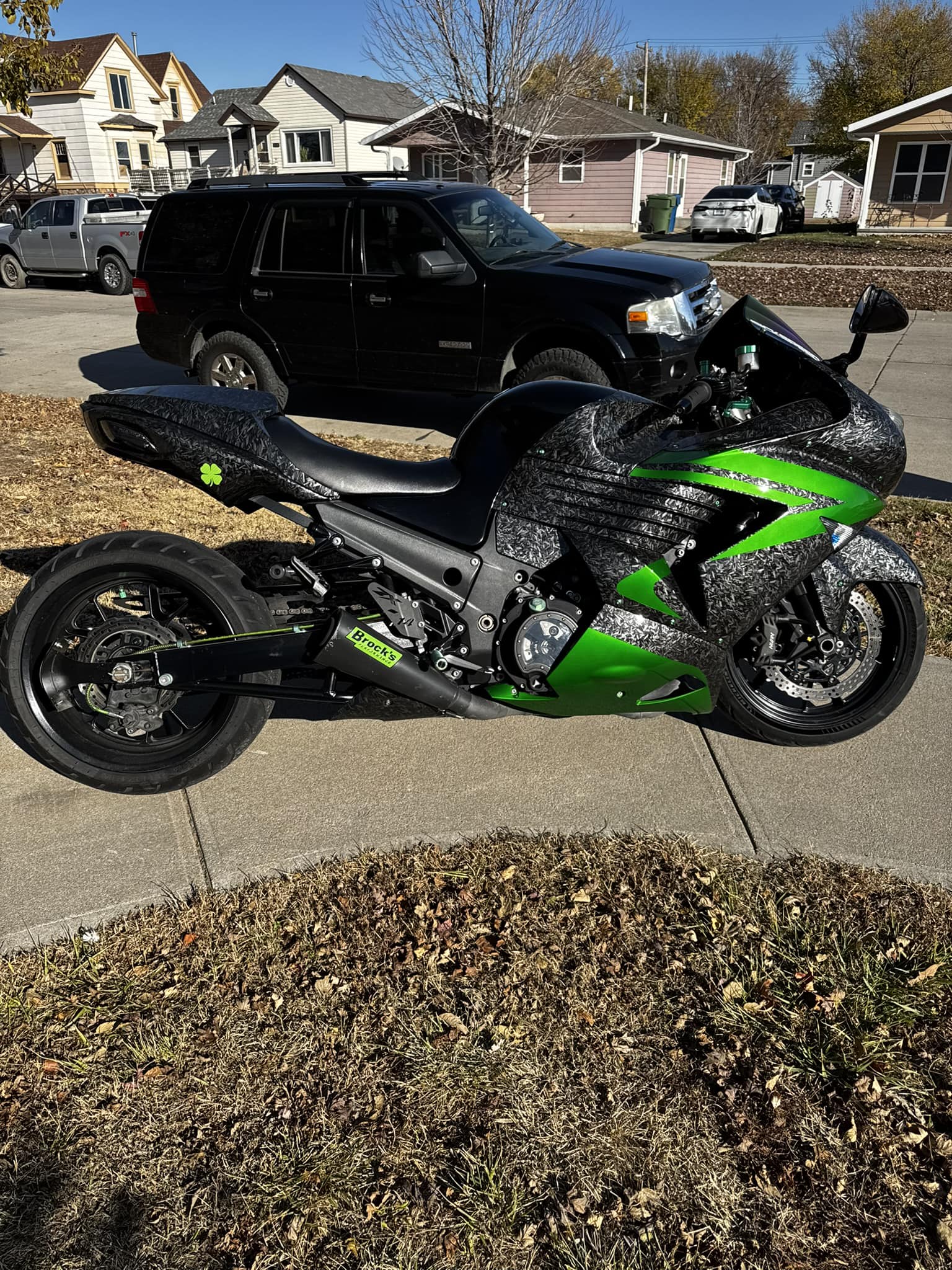My 2012 BEAST!!! Customized my self love this bike so much!, & I