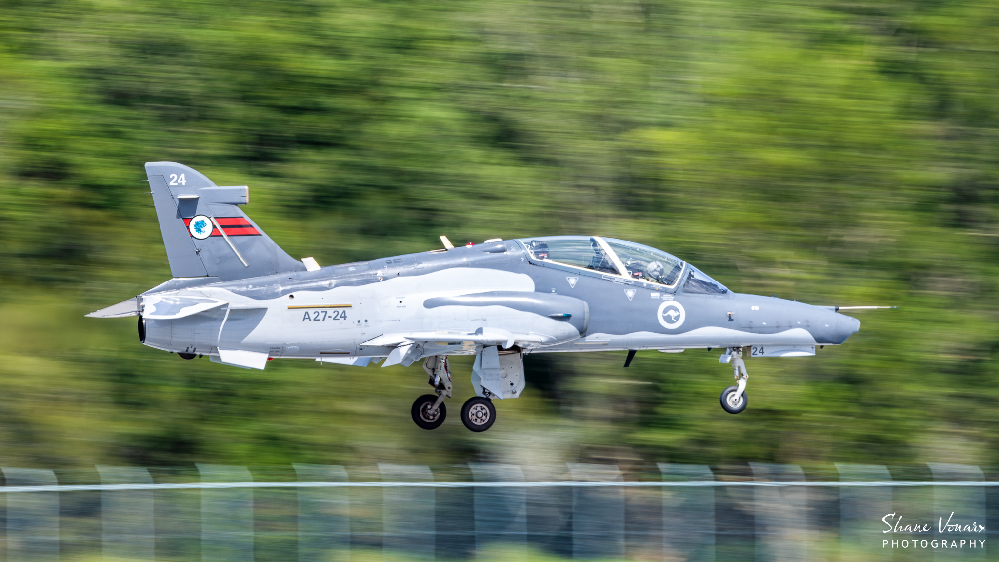 Australian Plane Spotters Unite | Royal Australian Air Force Hawk 127 ...
