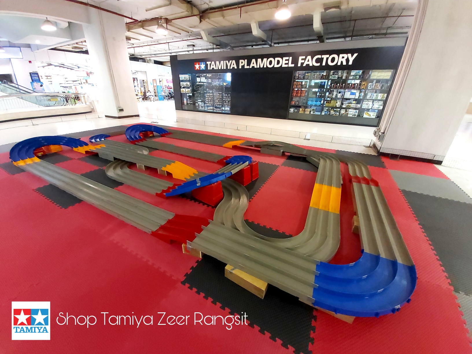 ‼️ขอเสียงนักแข่งหน่อยยยย ยย... - Tamiya Zeer Rangsit