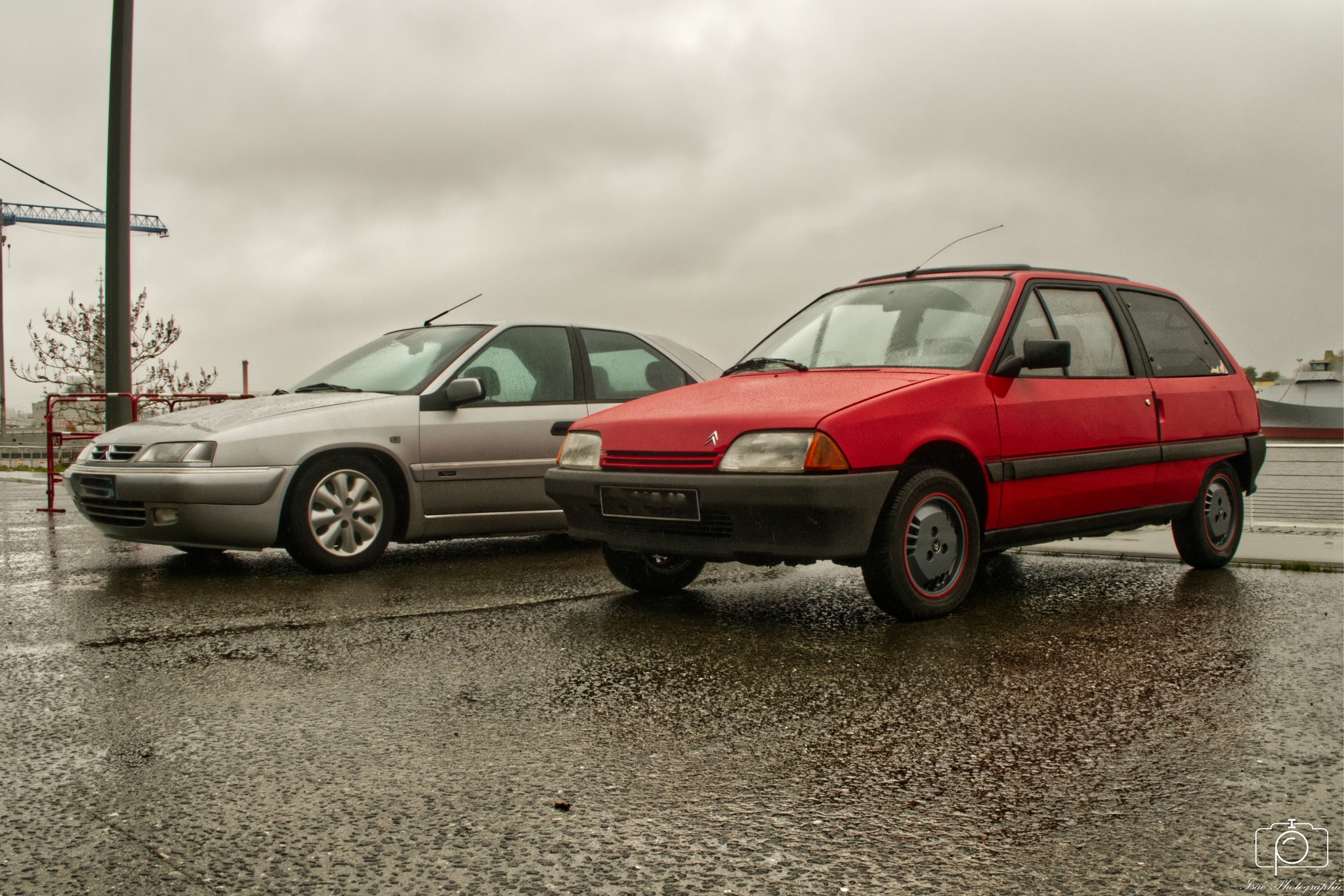 Aile Avant Droite Pour Citroën AX Phase 1 - Occasion Bon état, Couleur Bleue, Référence 96070965