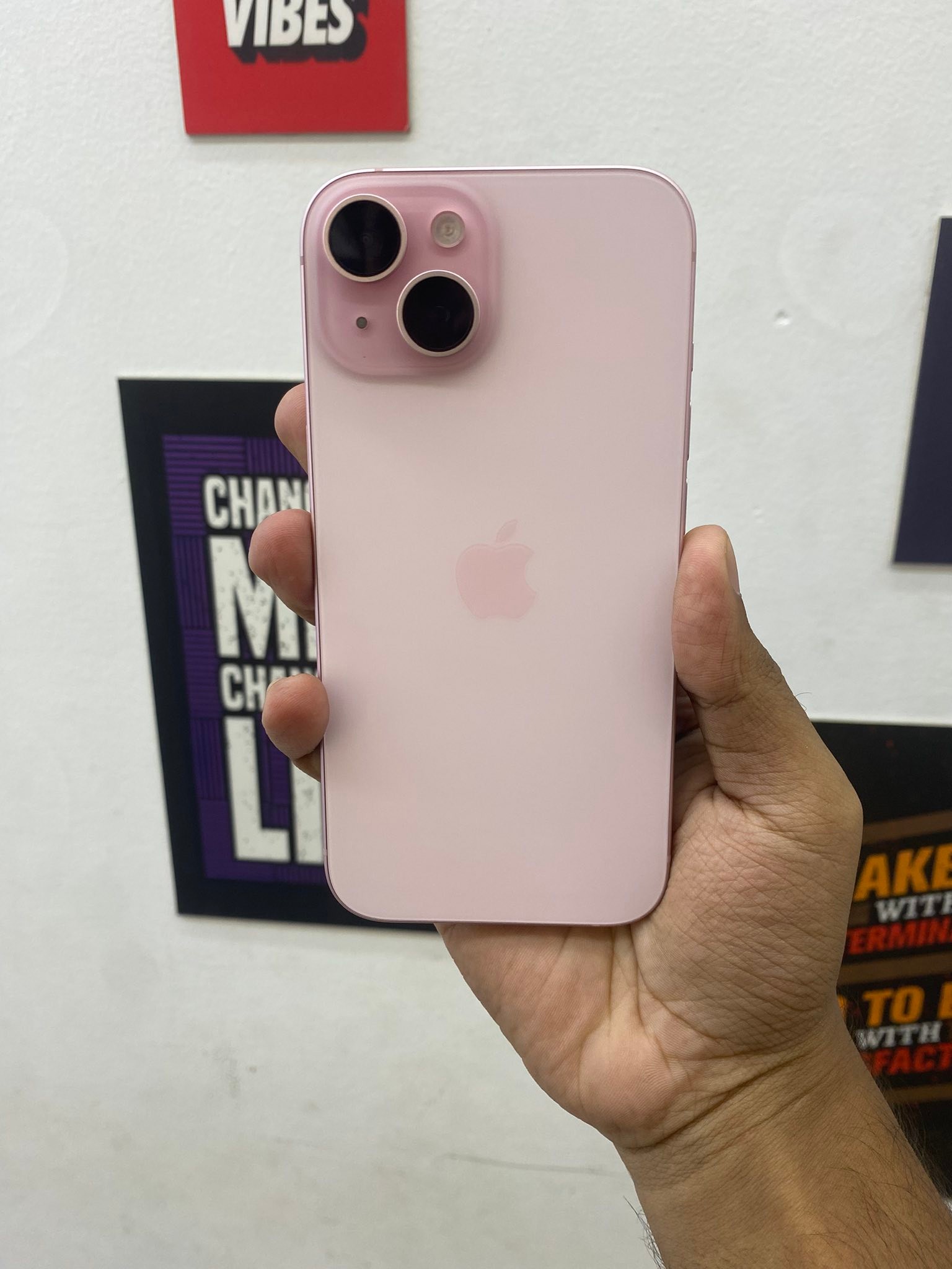 IPHONE 15