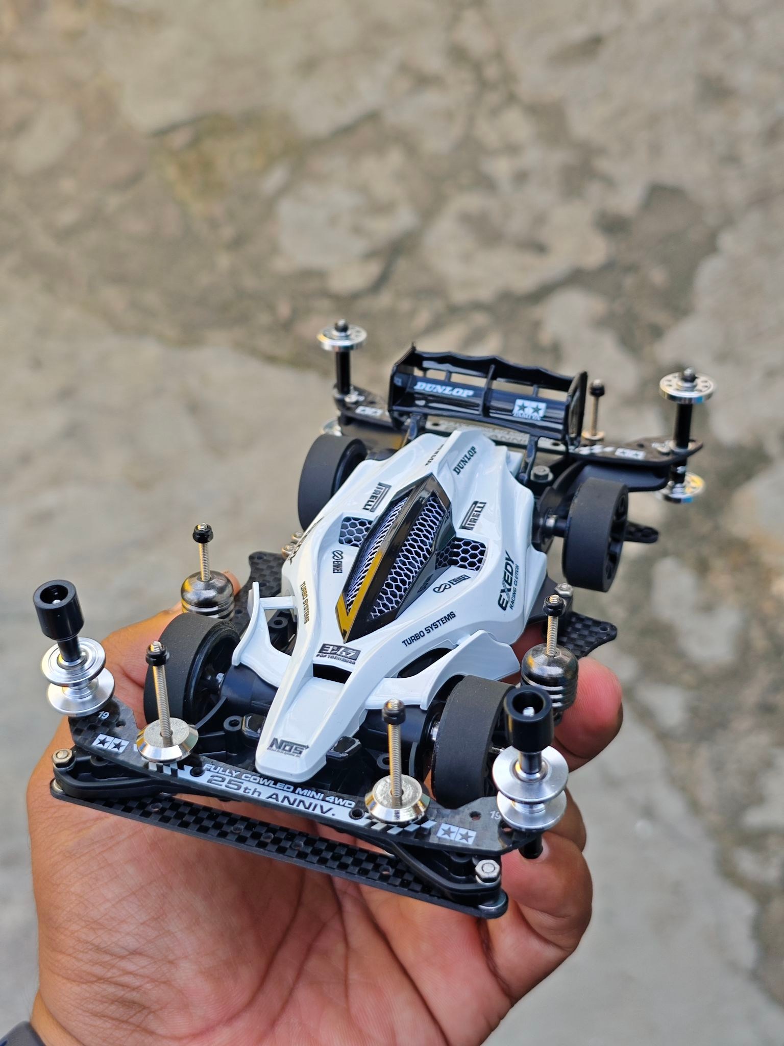 TAMIYA Bmax Aero Avante White repaint edition Ar chasis 