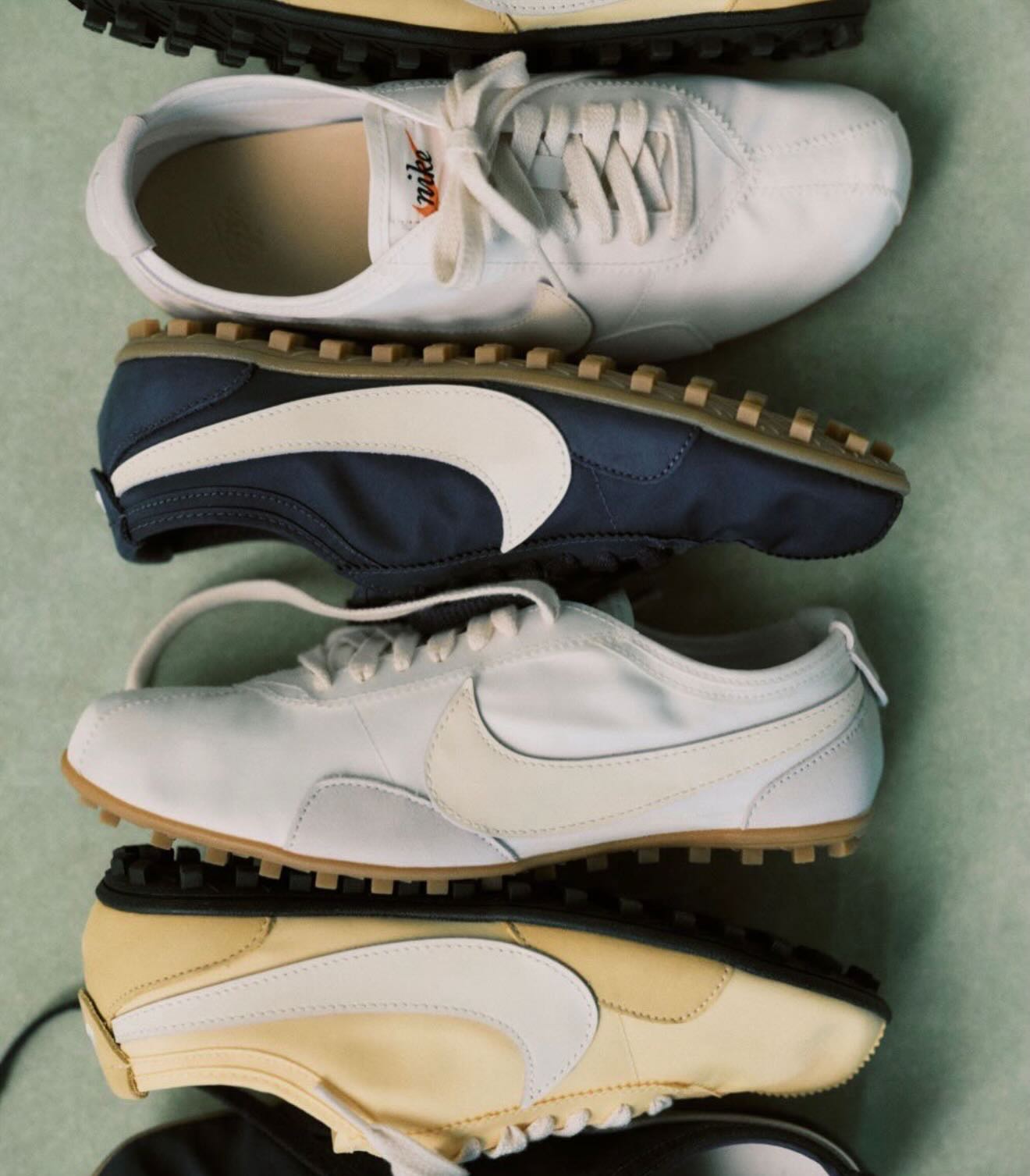 NEW COLORWAY! ? Moon Shoe OG “Soft Yellow, Midnight Navy & White 