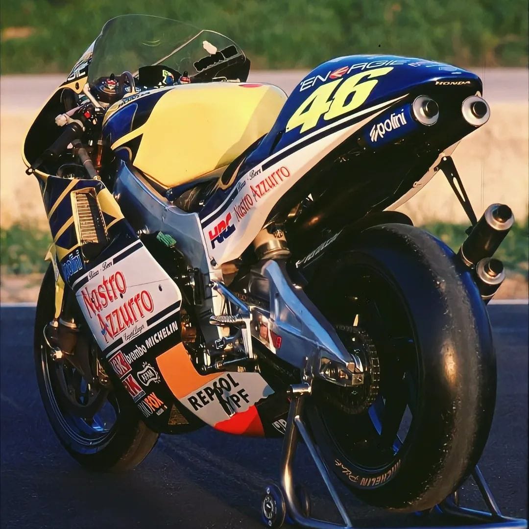 NASTRO AZZURRO NSR500 2001 THE LAST 500CC WORLD CHAMPION 2 STROKE