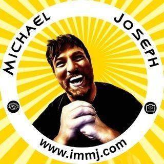 Love The Light 🙏 #bible #devotional #encouragement #shorts | Michael Joseph