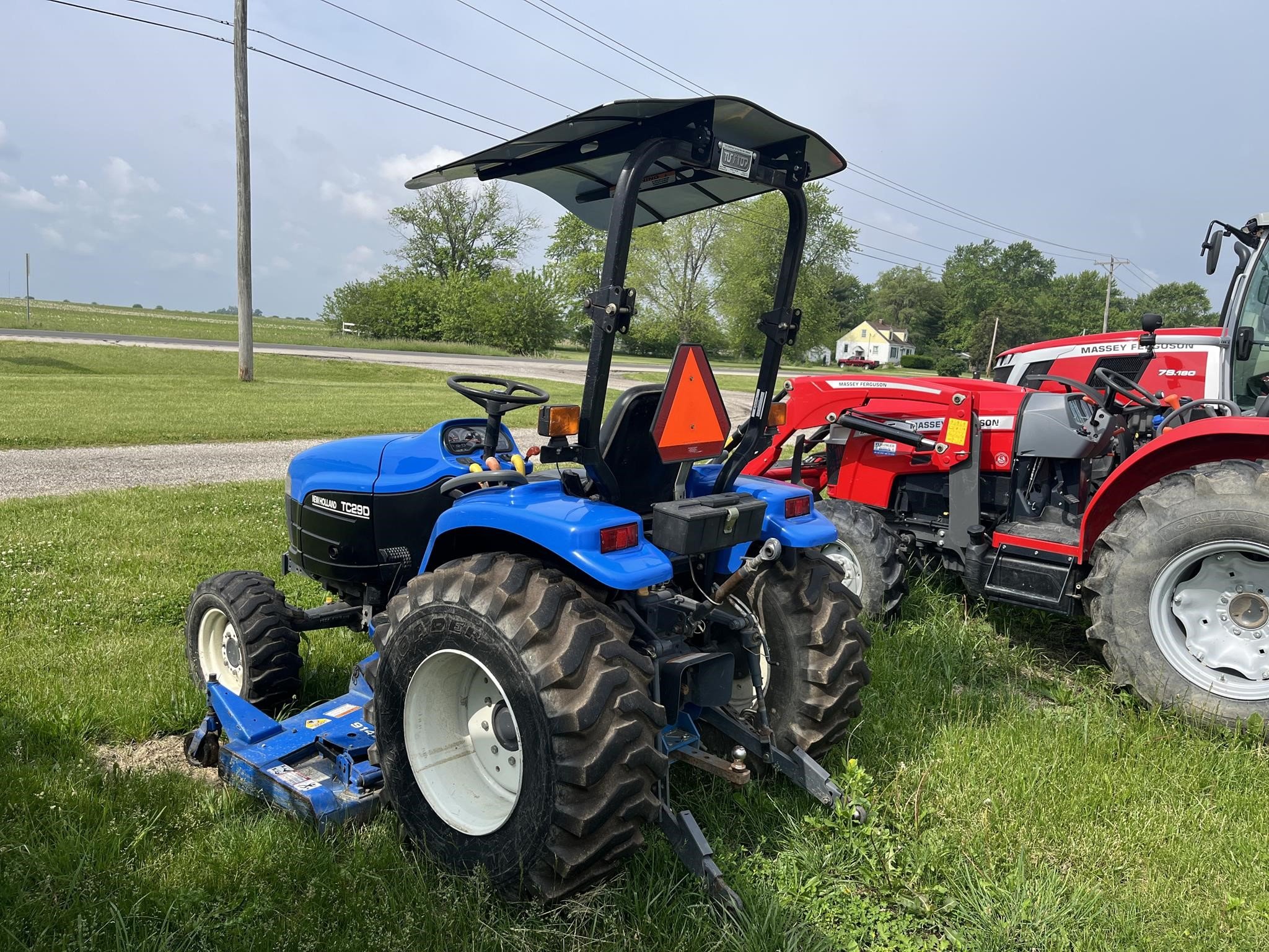 2001 NEW HOLLAND tc29d - Commercial Vehicles - Trivoli, Illinois ...