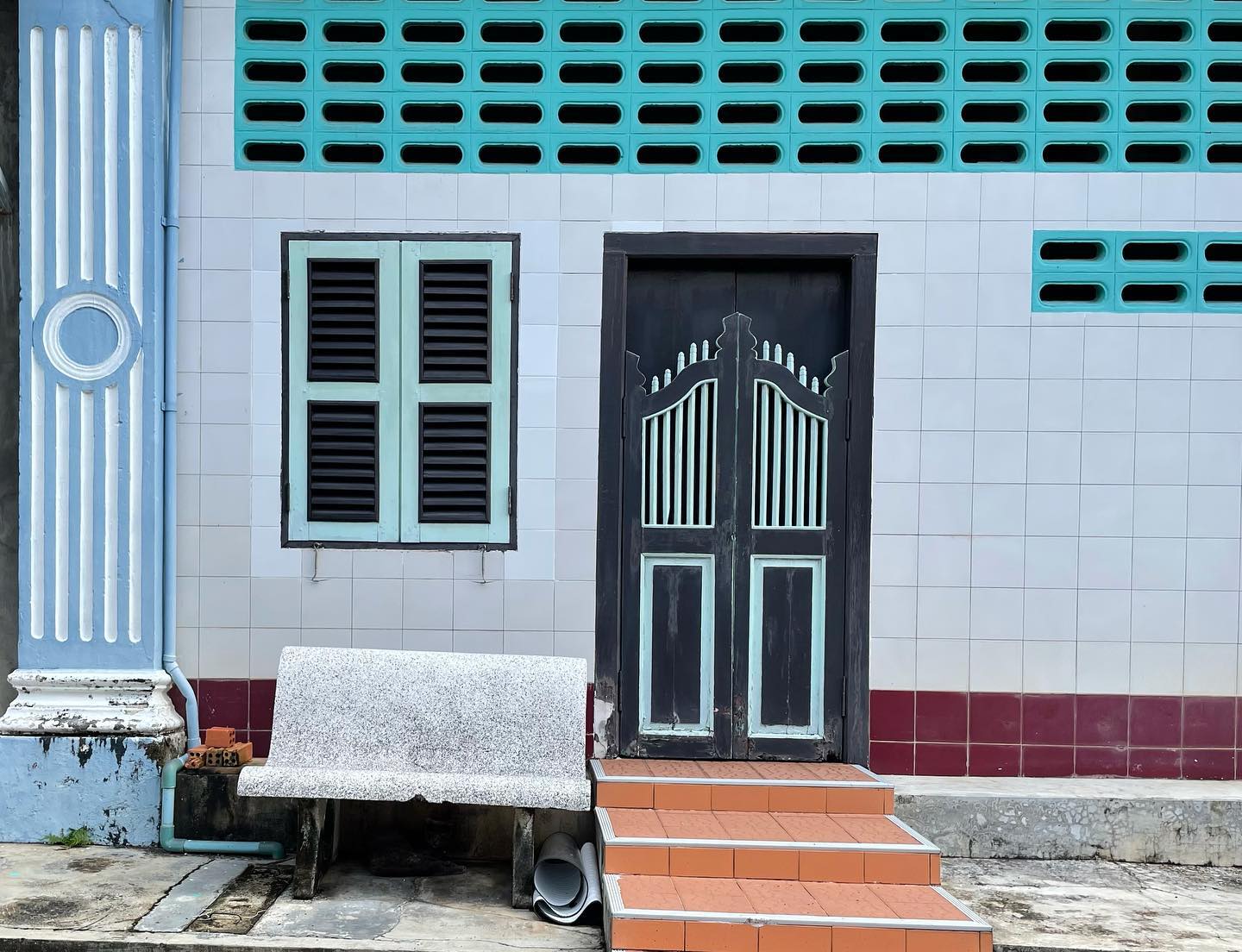 Colors in Phuket Old town today.... - Housescape Design Lab