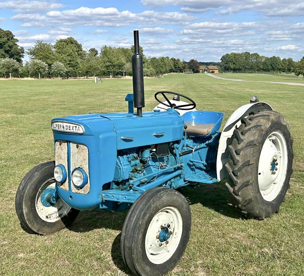 Fordson Super Dexta 1964 💙