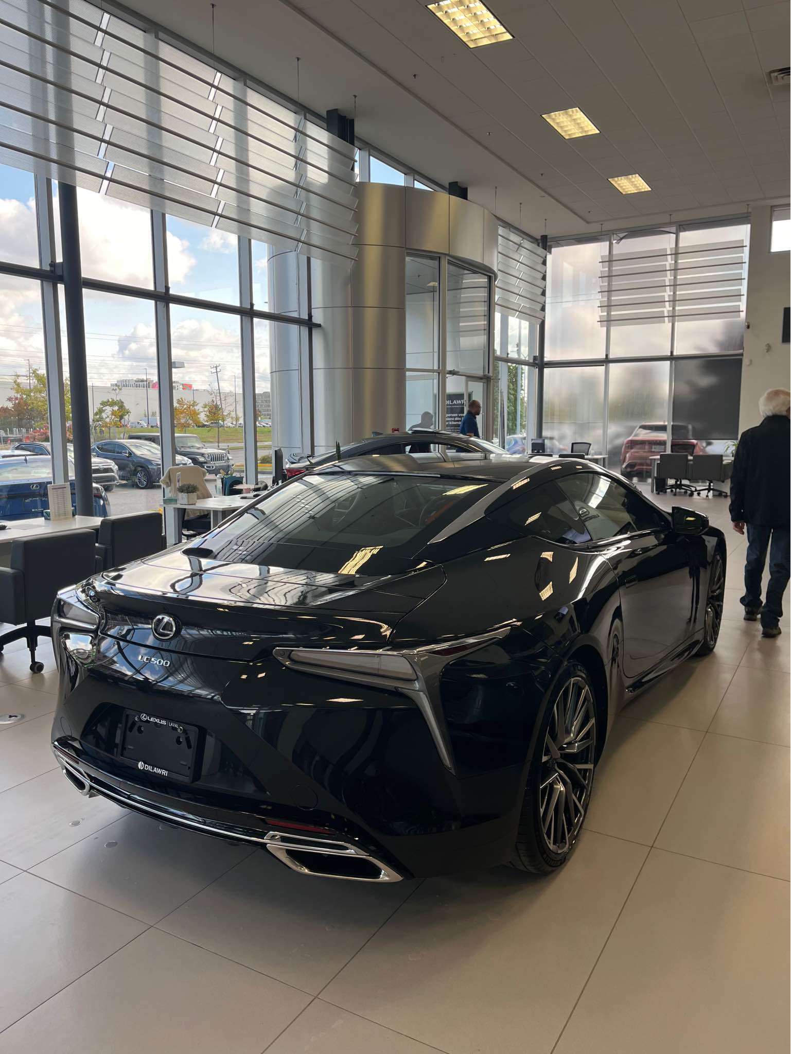 2024 Lexus LC500 performance package