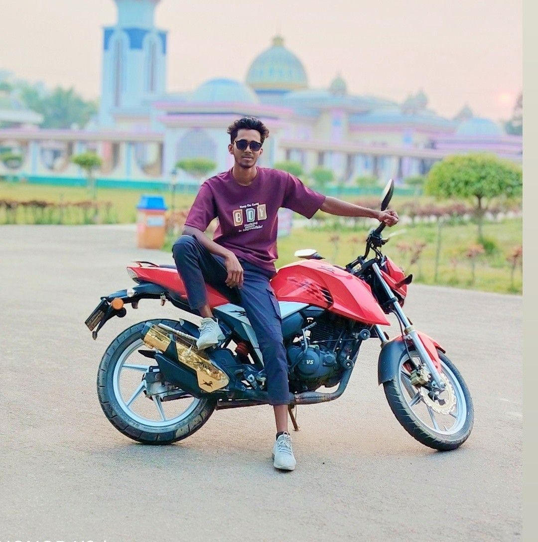 RJ Akash