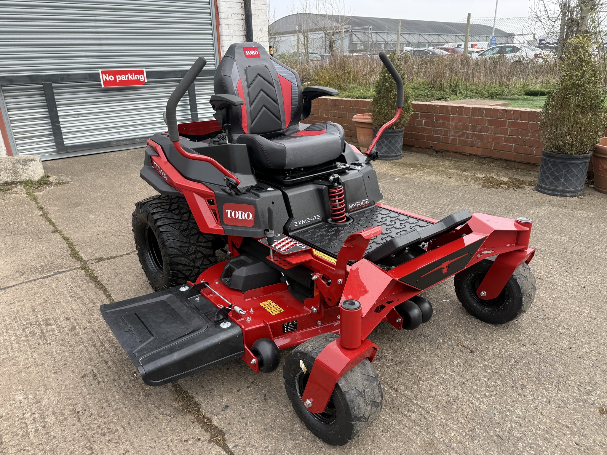 This is an Ex- Demo Toro Titan ZXM 5475 Zero Turn Mulcher