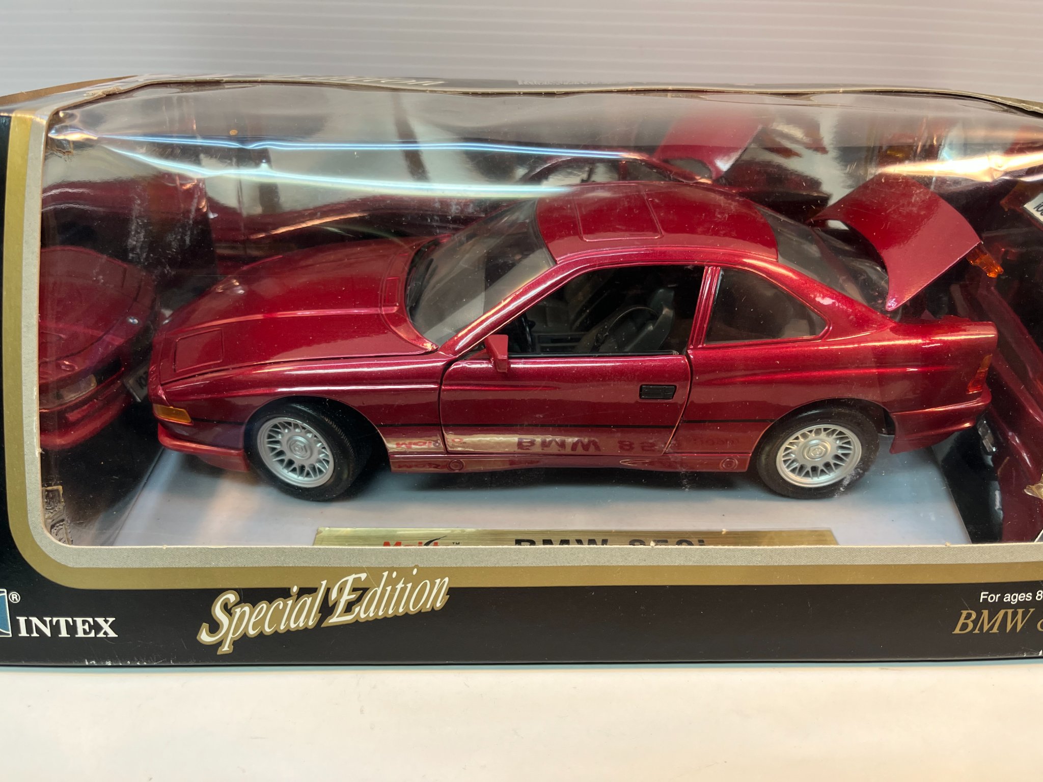 Habitacle Intérieur BMW 850i Au 1/18 Par Maisto - Modèle Réduit En Bon état D'occasion