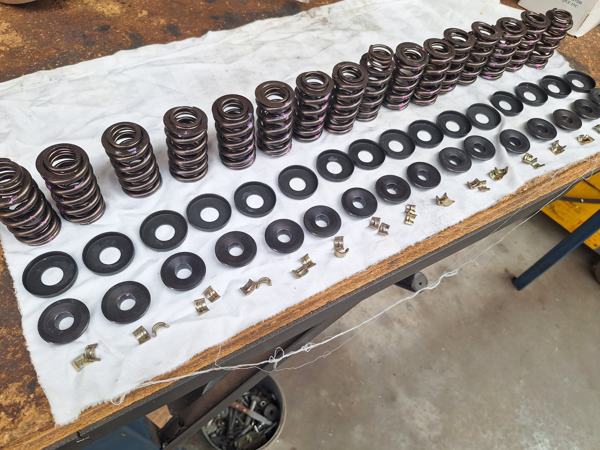 Race Cars 4 Sale AUSTRALIA | I have a full set of AFR - 8017 valve ...