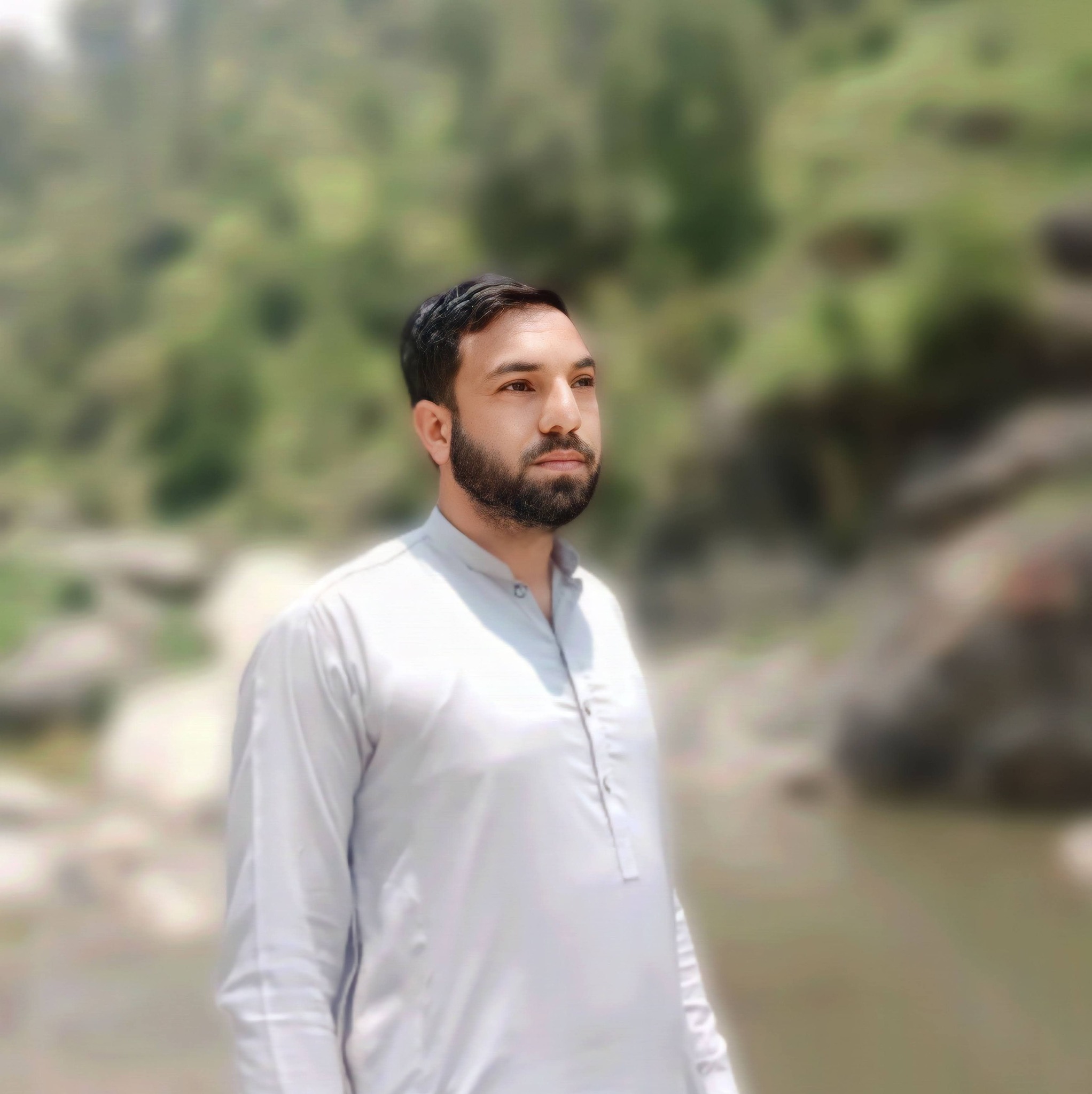 Inamullah Khan