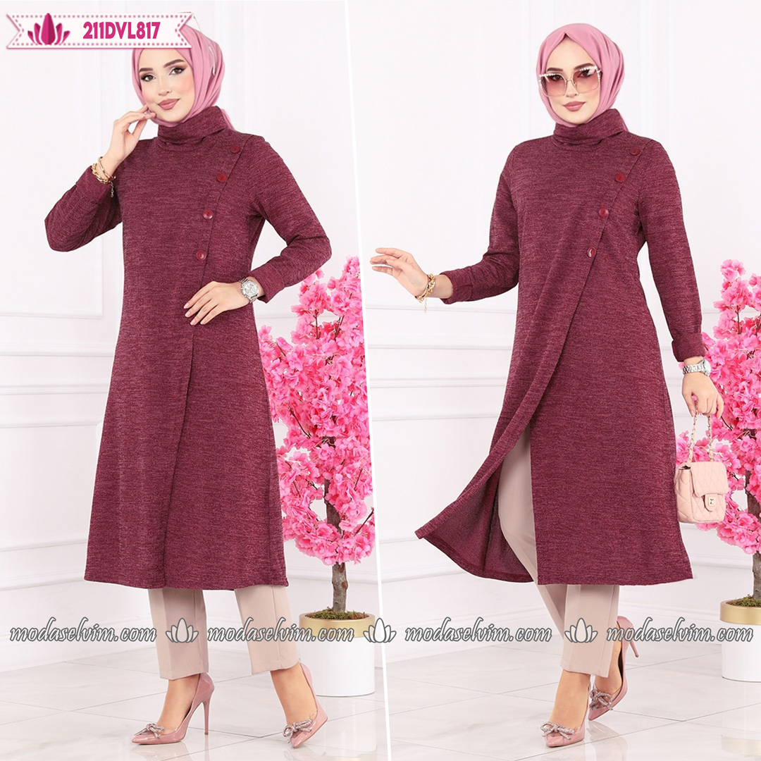 Button Detailed Thessaloniki Tunic:: 211DVL817 It is recommended to order the size you usually use 38/40/42/44/46/48/50/52 Sized #ModaSelvim #ModadaTercihim #fallwinter #modest #hijabwear #HijabClothing #NewSeasonHijab #HijabFashion #tunic #hijabtunic 