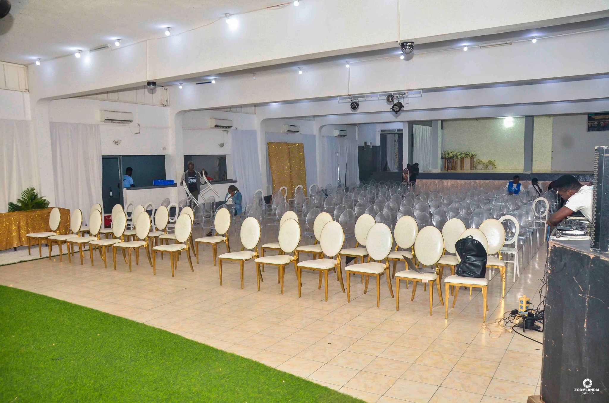 #GRUPO RISOS DE CABINDA Apresentaram... - Zoomlandia Stúdio
