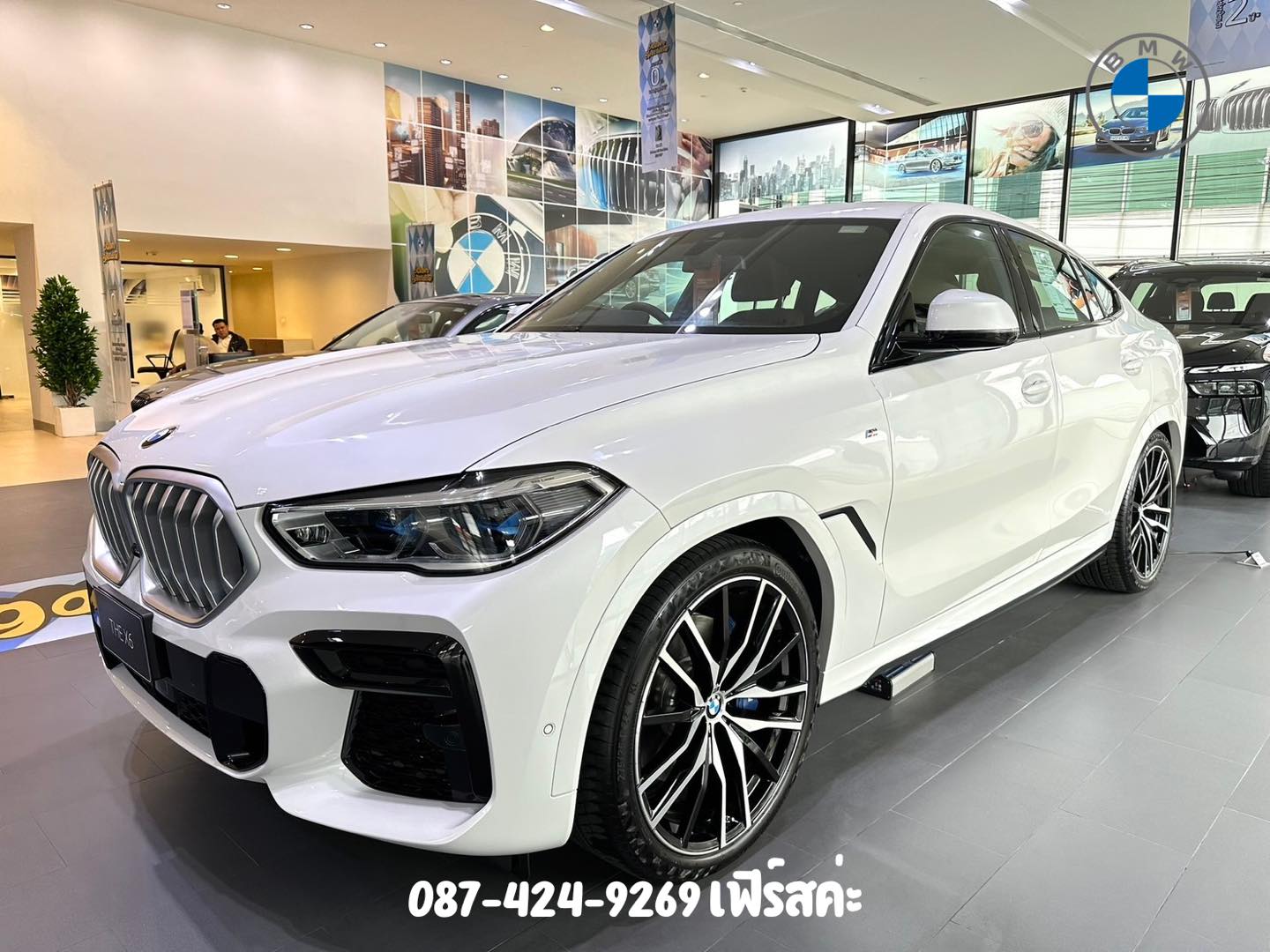BMW Promotion by Ladyfirst Barcelona Motor | Bangkok