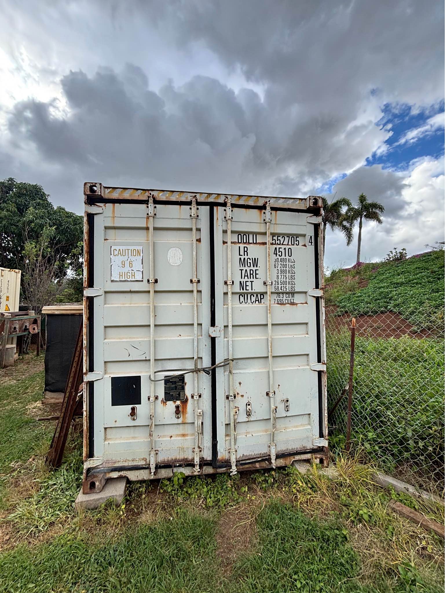 Free 40ft container few holes up top Free container u pay to move about ...