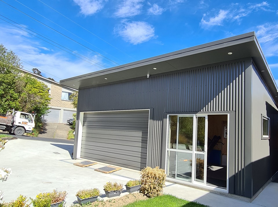 Azza Building & Construction