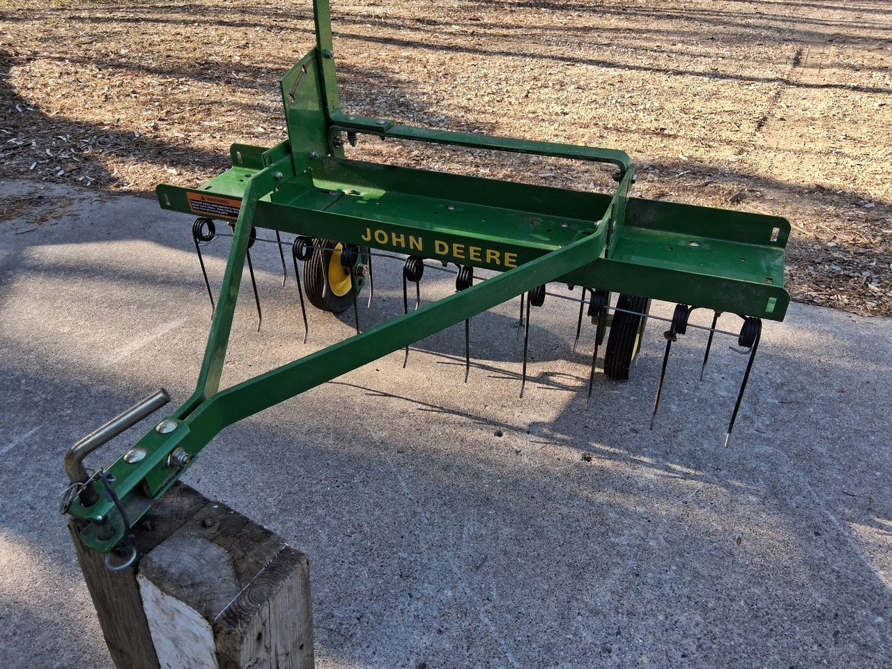 John Deere Thatcherator / Rake - Garden Tools & Equipment - River Falls ...