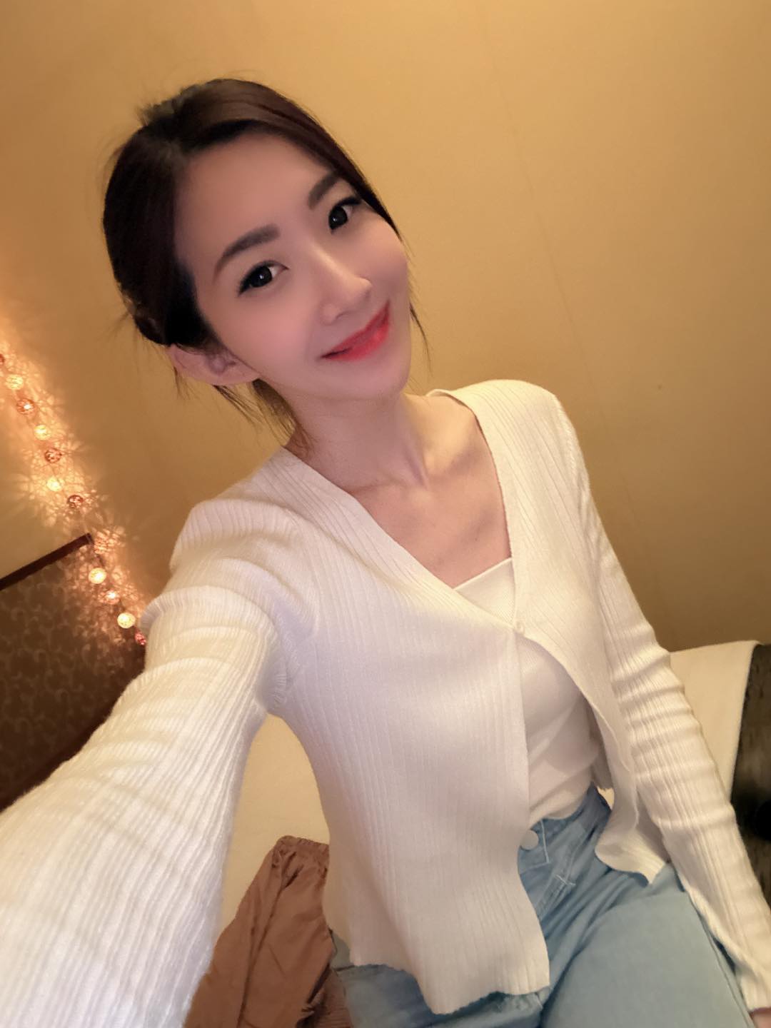 Angel 安琪 - #分享貼文可折300元😃 最近不知道是不是天氣太冷 早上起床常常小腿抽筋😂 這次去按摩時...